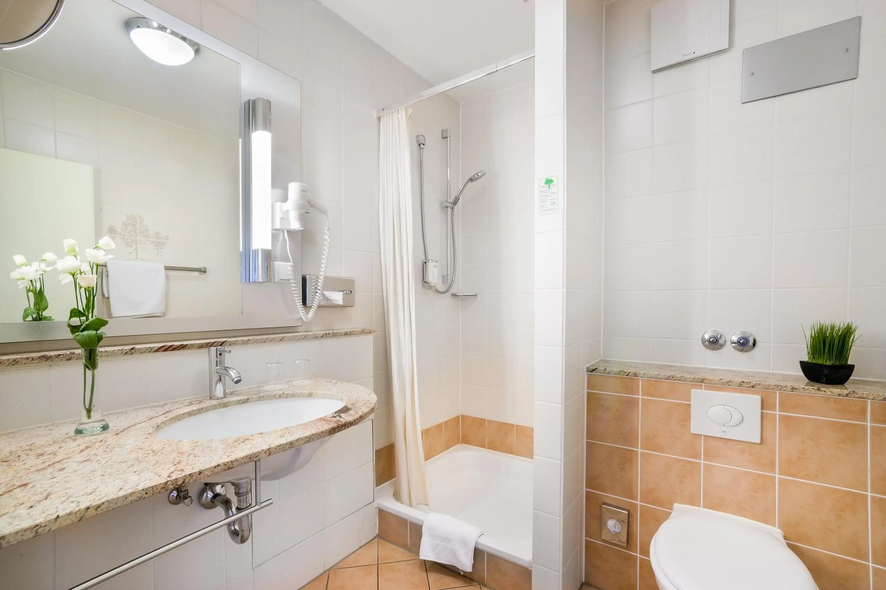 Superior Triple Room in Hotel Rega Stuttgart