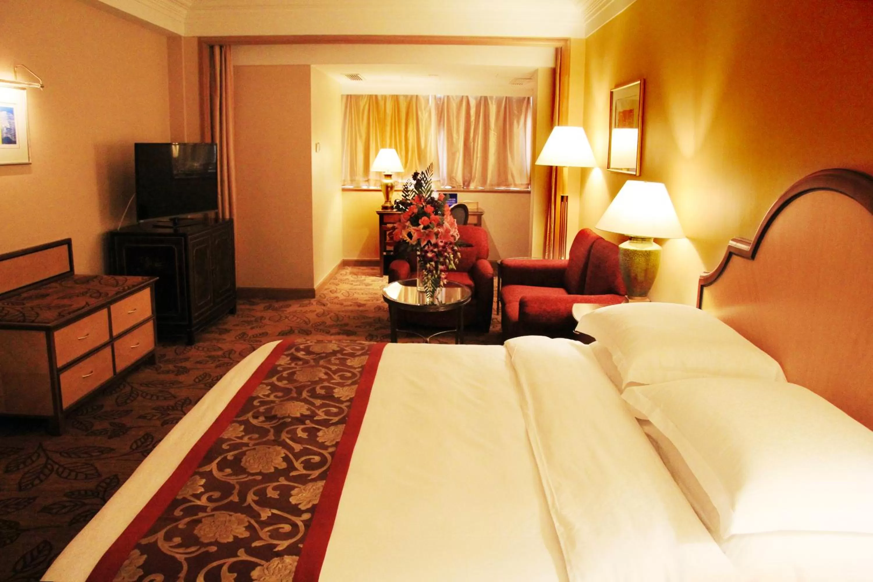 Deluxe Double Room in The Presidential Beijing
