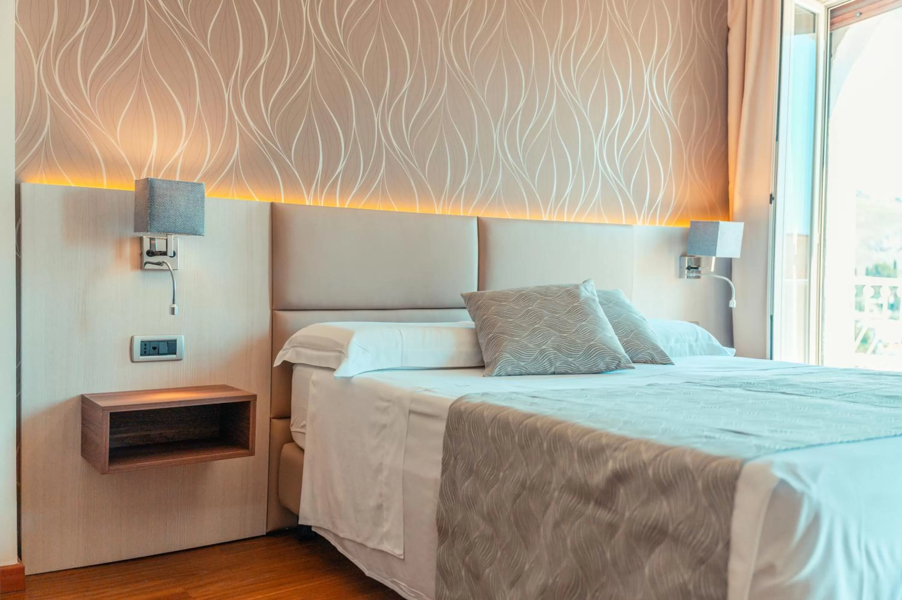 Deluxe Double Room with Sea View in Splendid Hotel Taormina