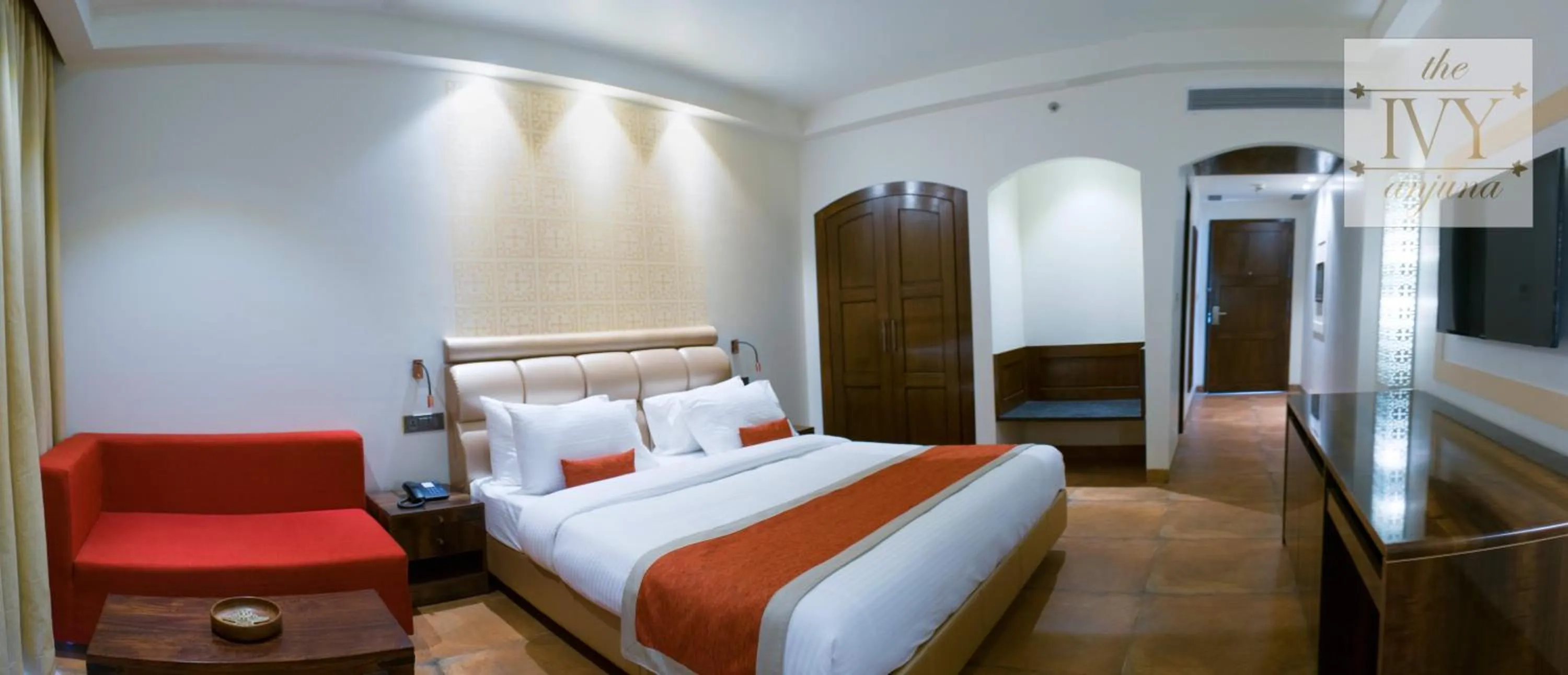 Premium Room with Balcony in The Ivy Anjuna