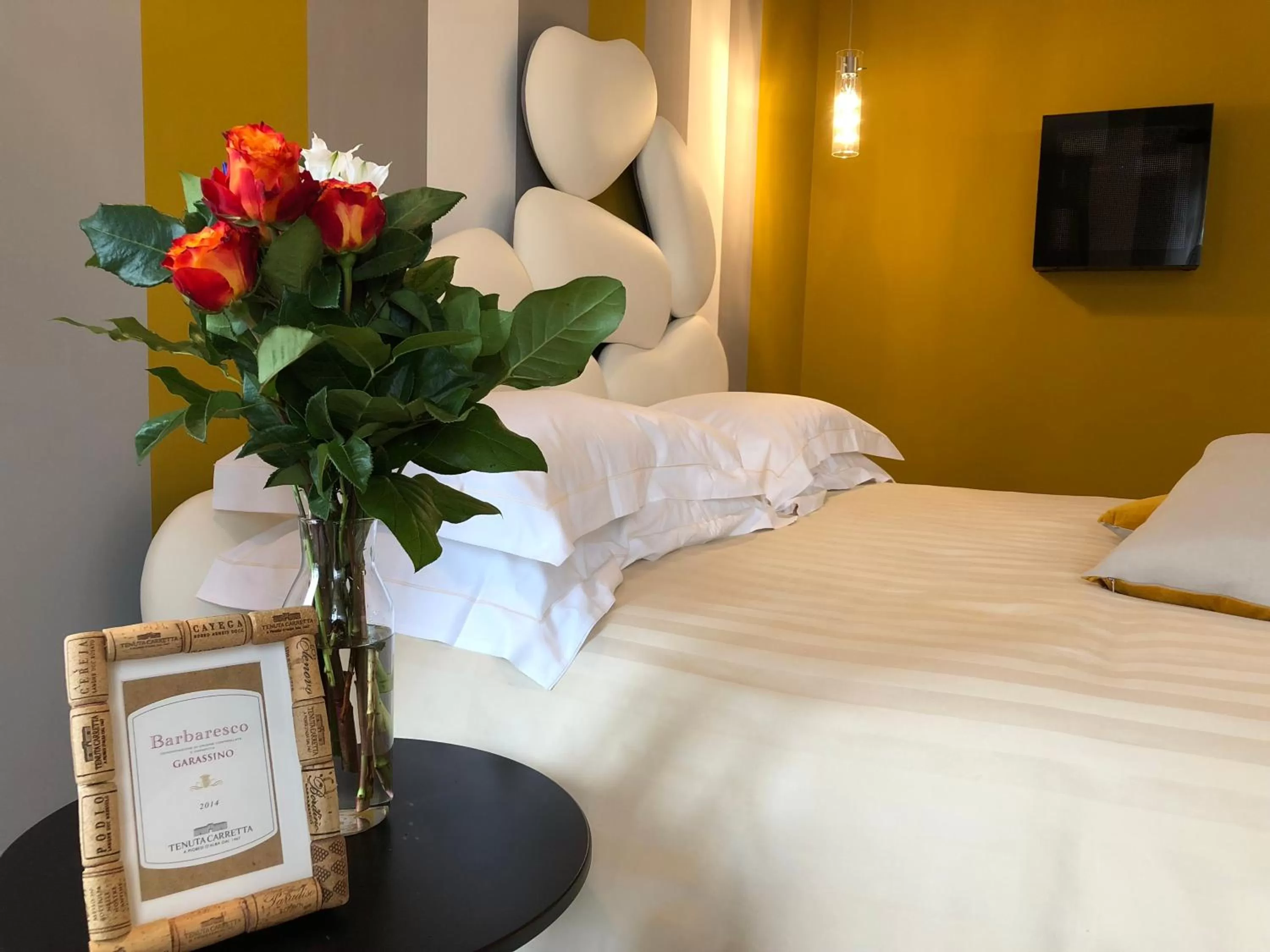 Standard King Room in Panoramic Villa Garassino - country rooms and fine restaurant