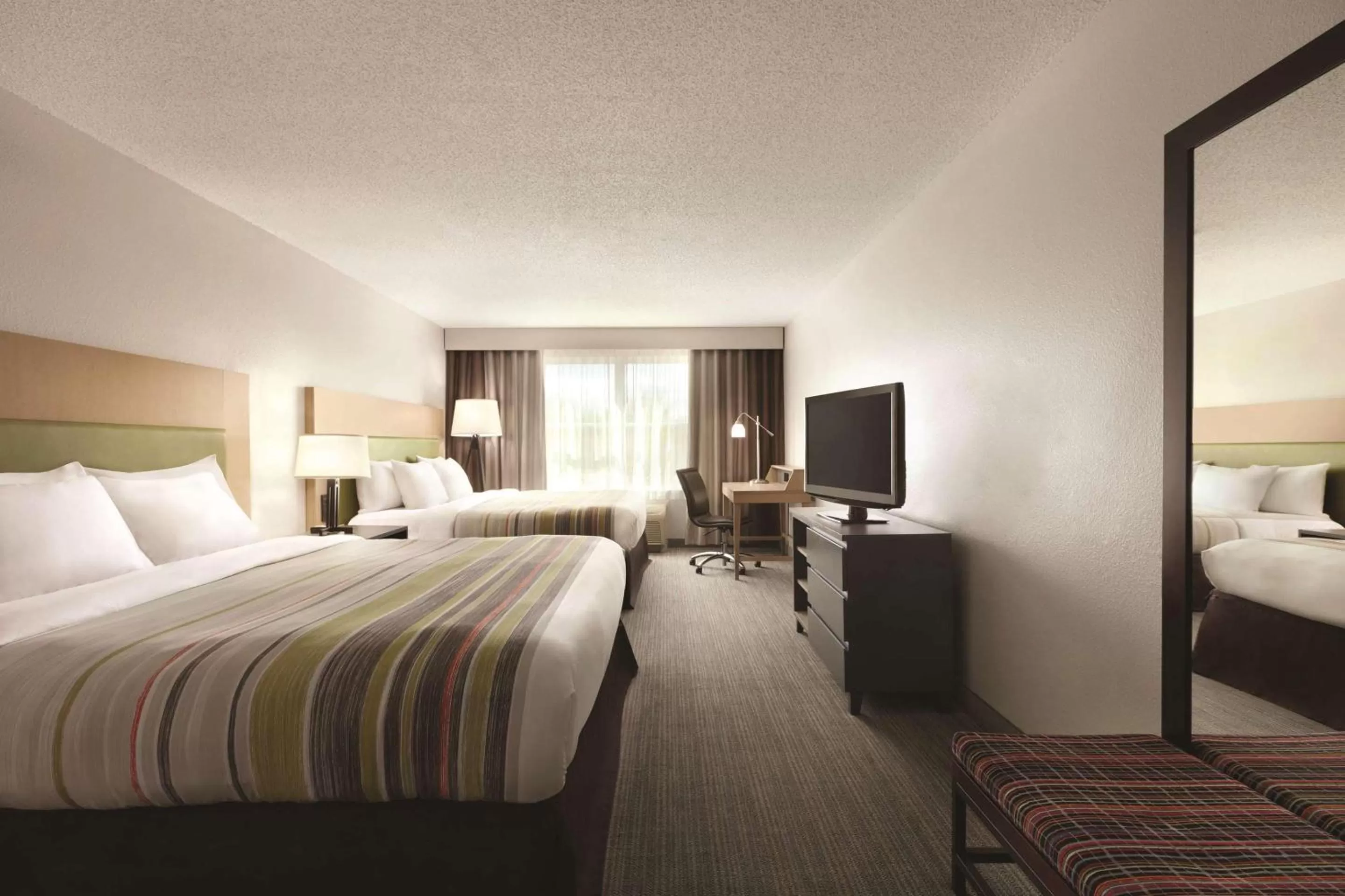 Executive King Room with Two King Beds in Country Inn & Suites by Radisson, Washington, DC East - Capitol Heights, MD
