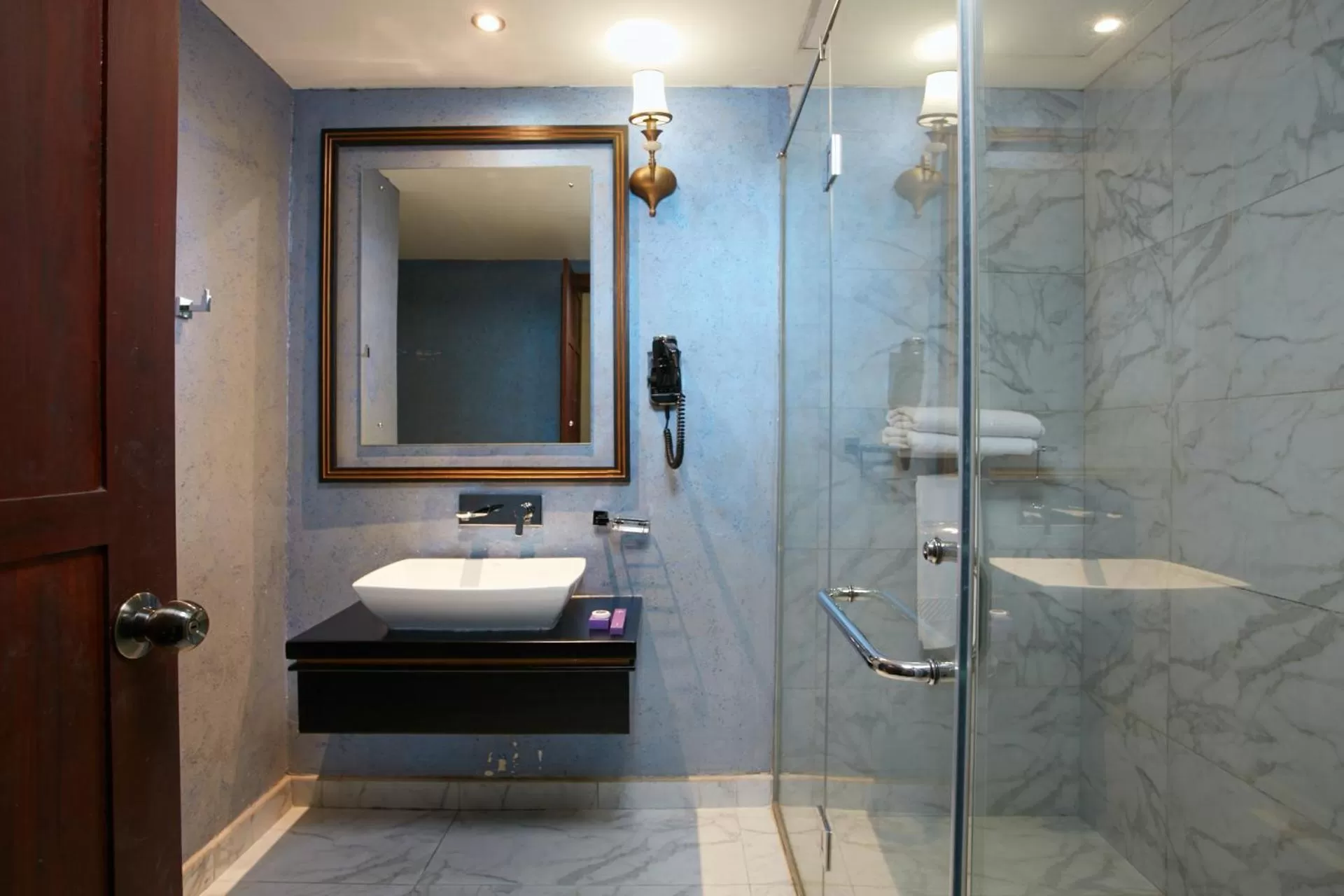 Secure Deluxe Room in The Steuart by Citrus