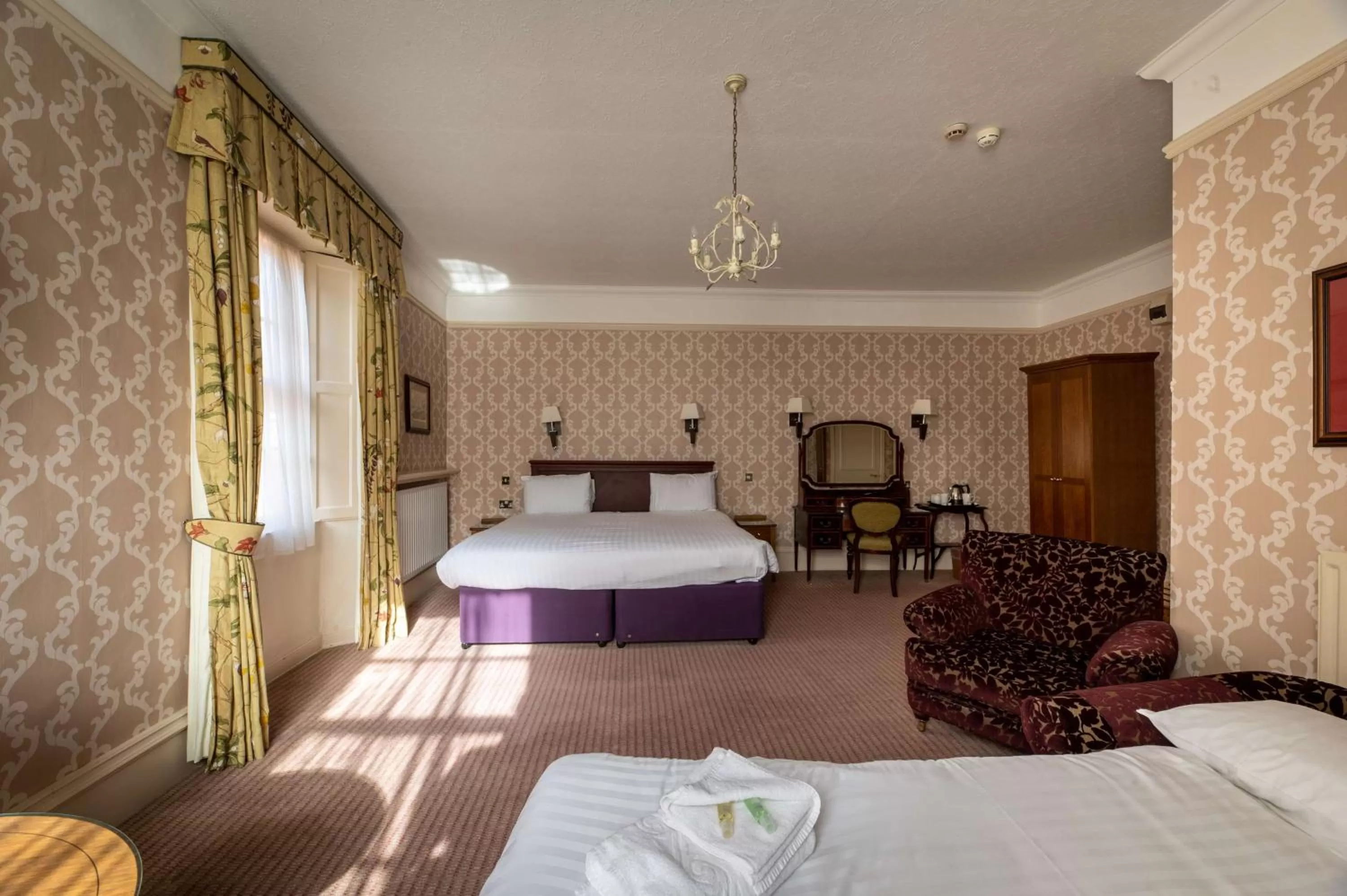 Standard Triple Room in Hall Garth Hotel Darlington, Sure Hotel Collection by BW