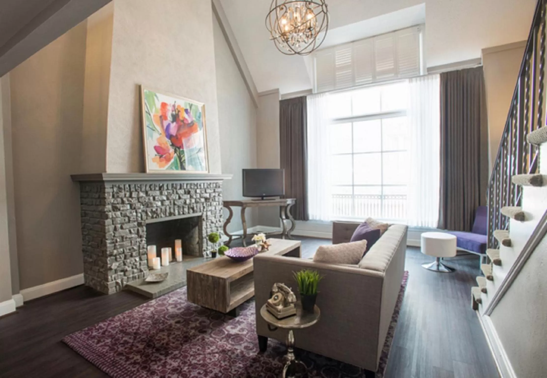 Premier Queen Loft in Magnolia Hotel Omaha