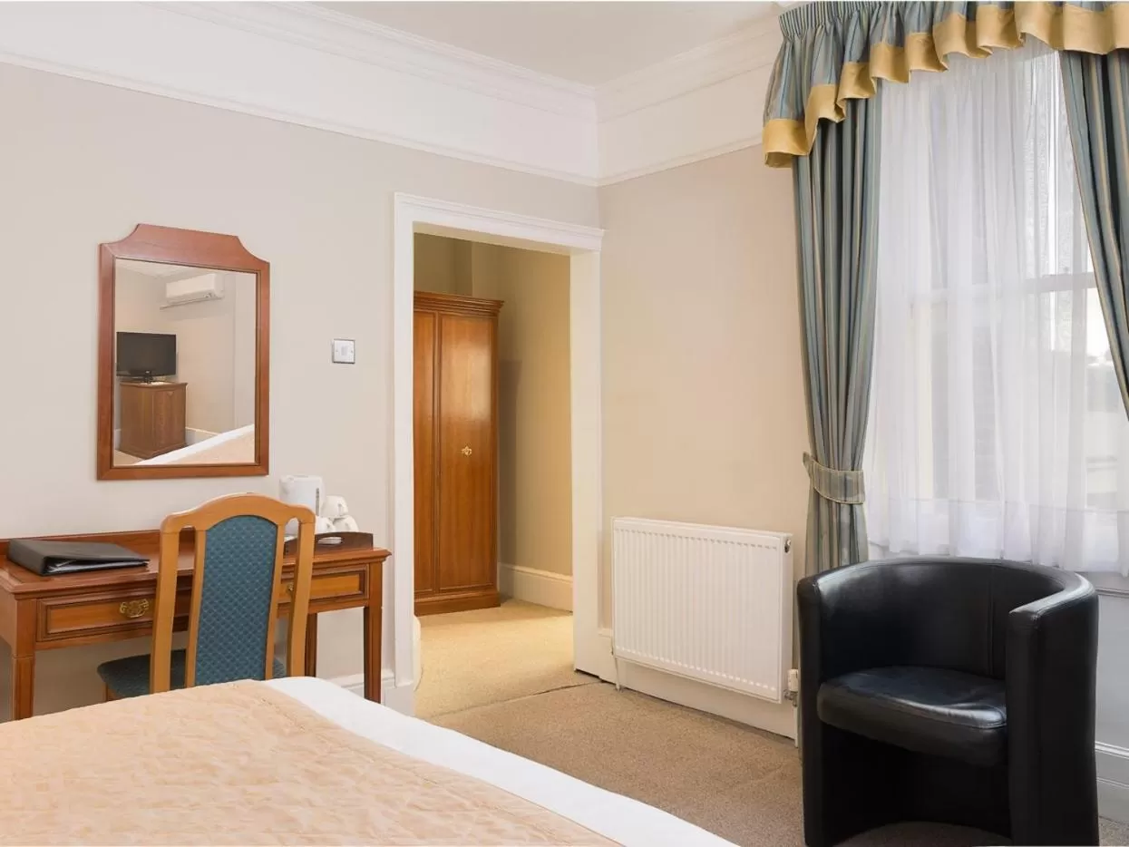 Superior Double Room in Staunton Hotel - B&B