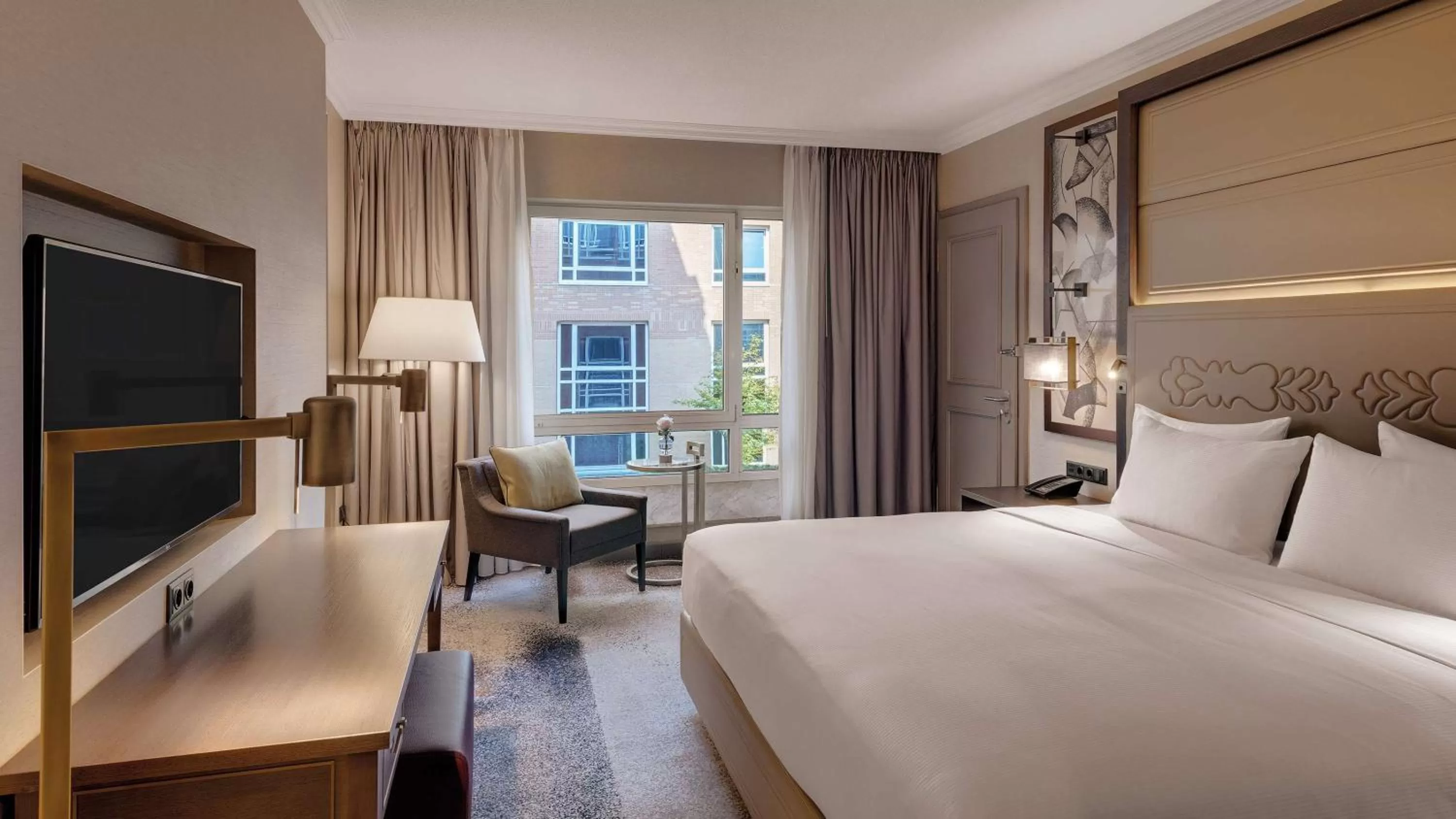 Executive King Suite in Hilton Munich City