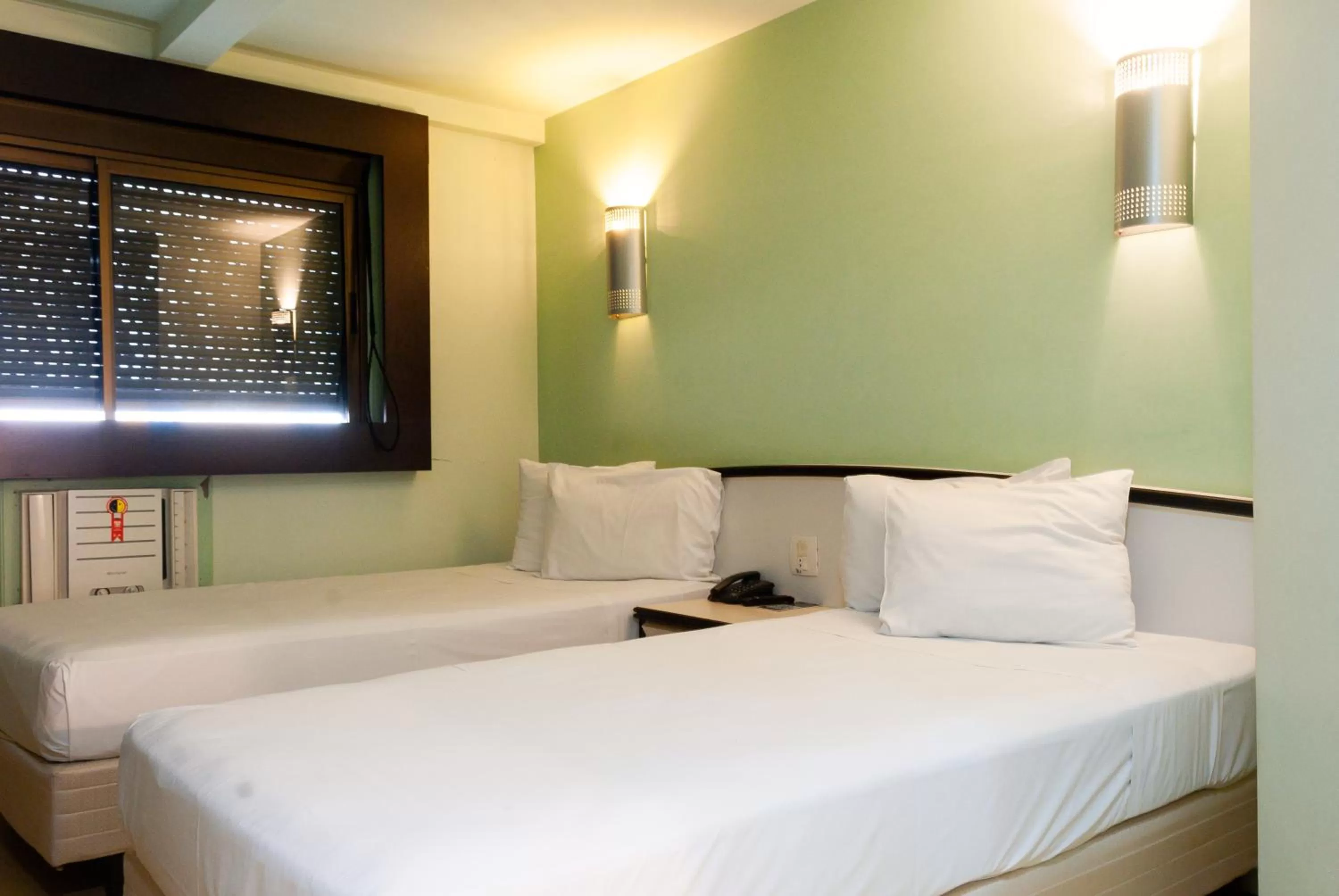 Classic Twin Room in Master Curitiba Hotel - 1,6 km do Estádio Couto Pereira - Show