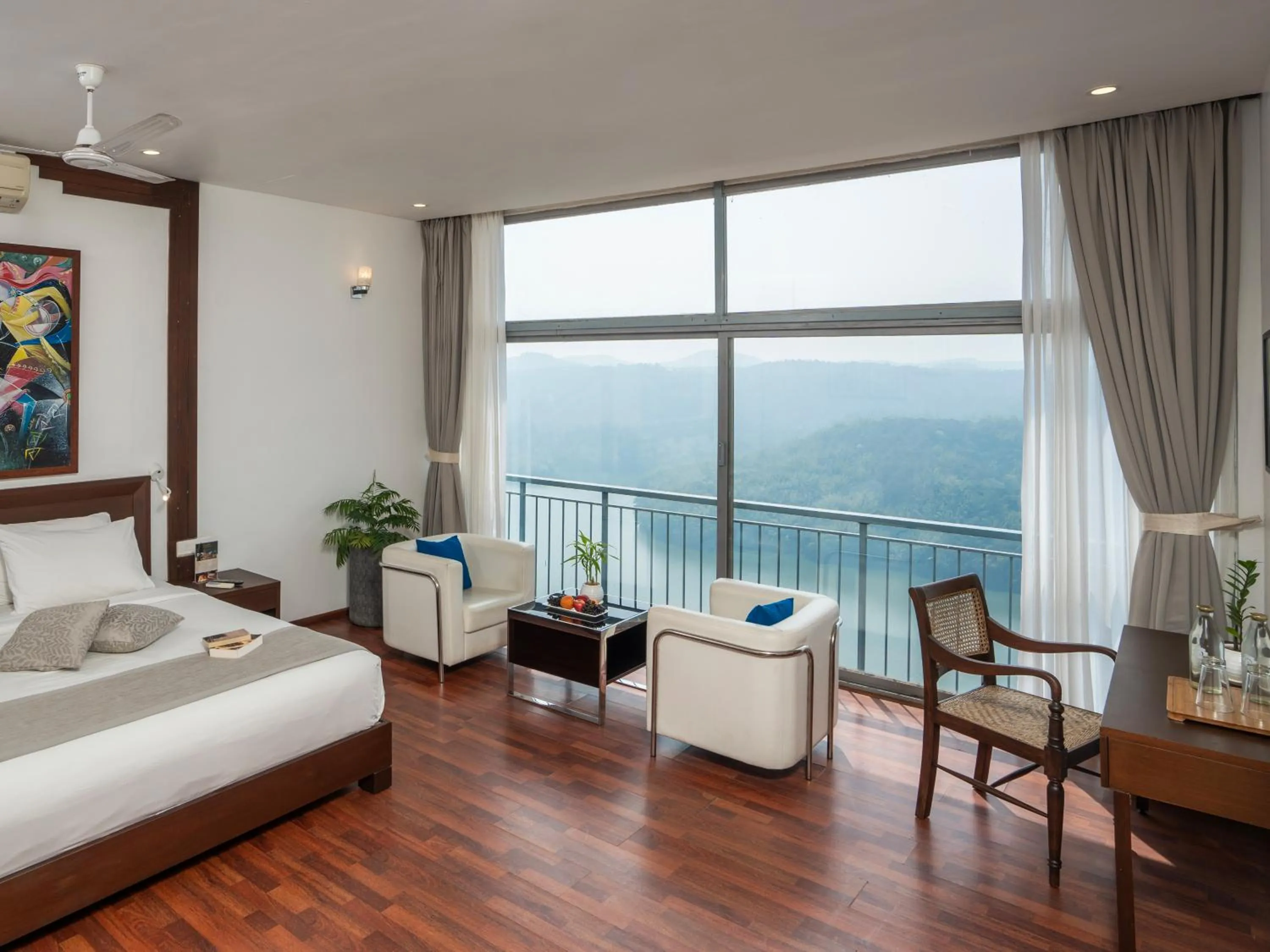 Ponmudi Suite in Ragamaya Resort & Spa Munnar