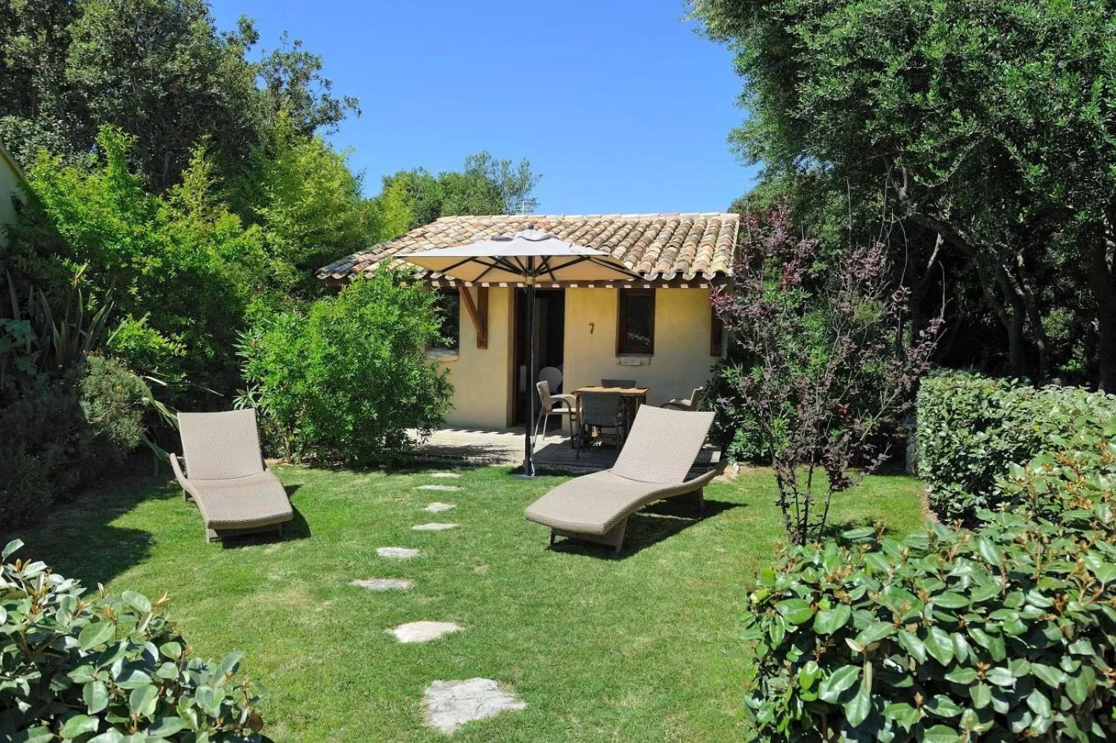 House (2 Adults + 2 Children) with Terrace and garden view in Résidence Sophia