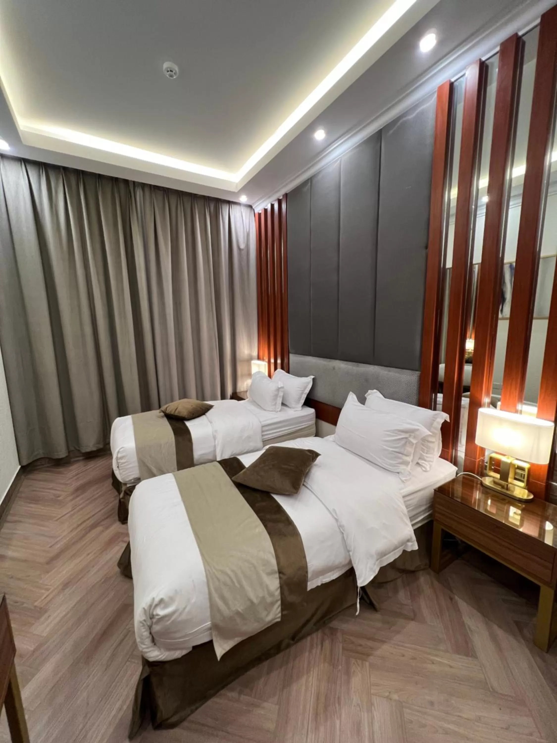 Small Twin Room - single occupancy in Smayah Hotel