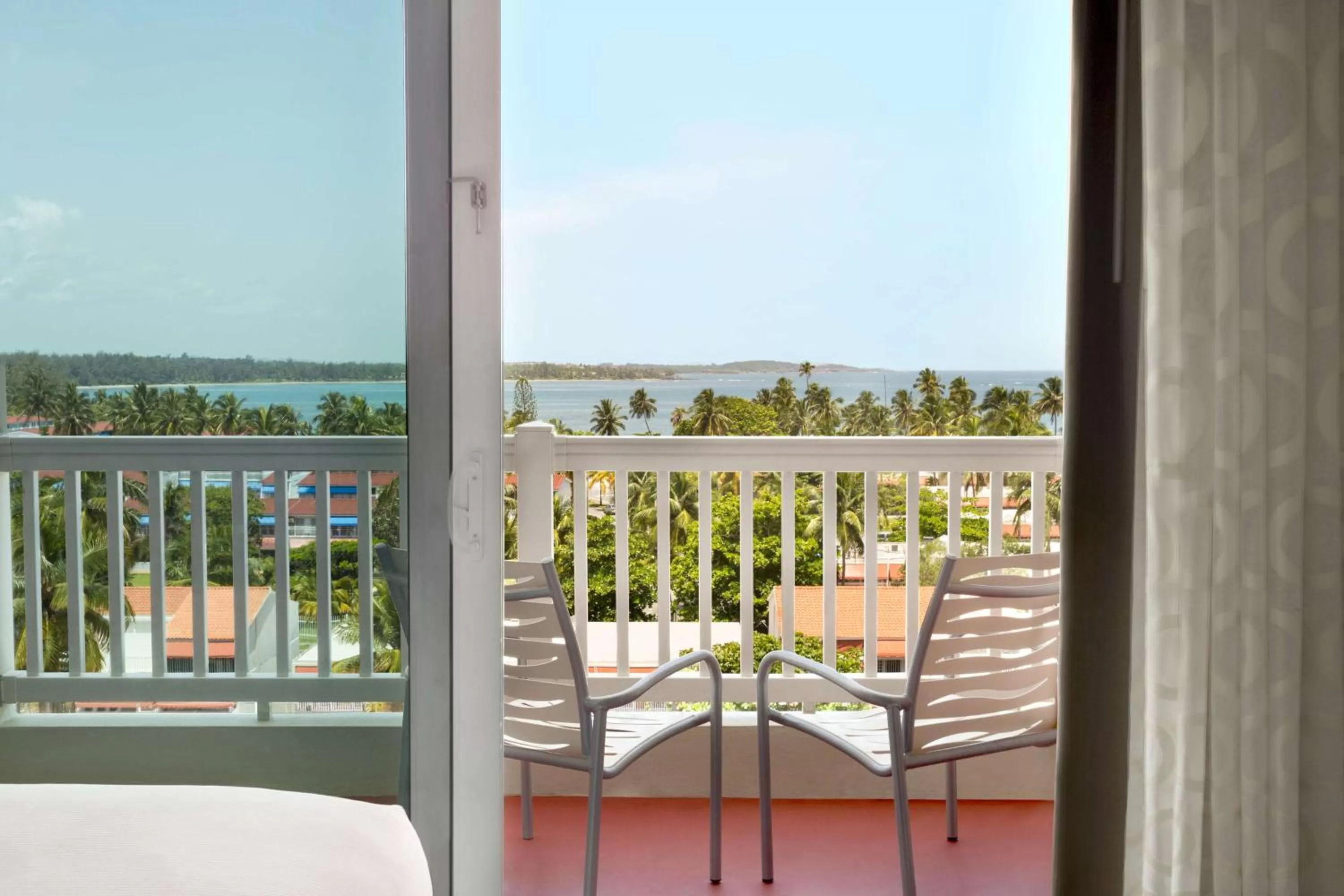King Suite with Partial Ocean View in Embassy Suites by Hilton Dorado del Mar Beach Resort