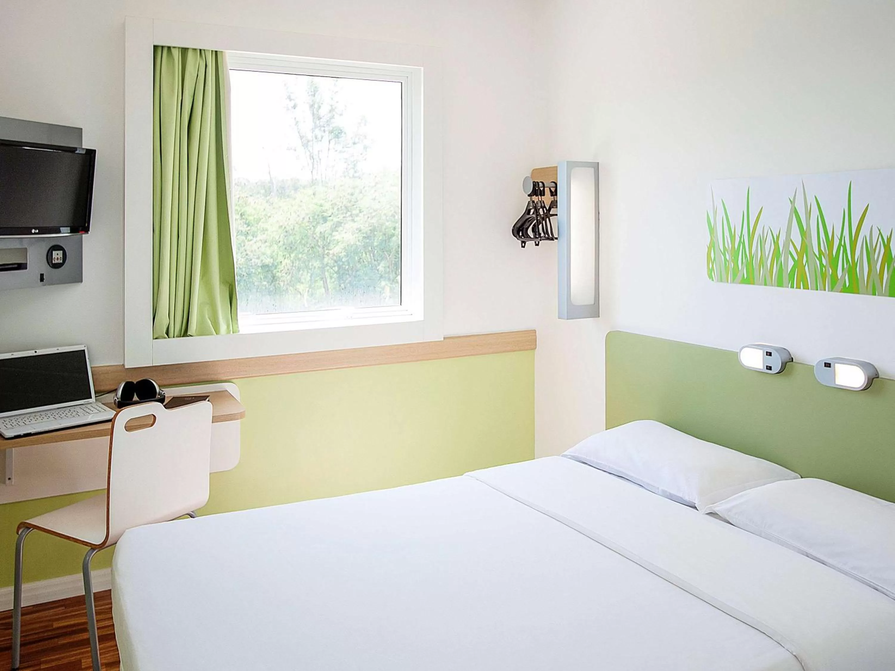Standard Double Room in ibis budget Piracicaba