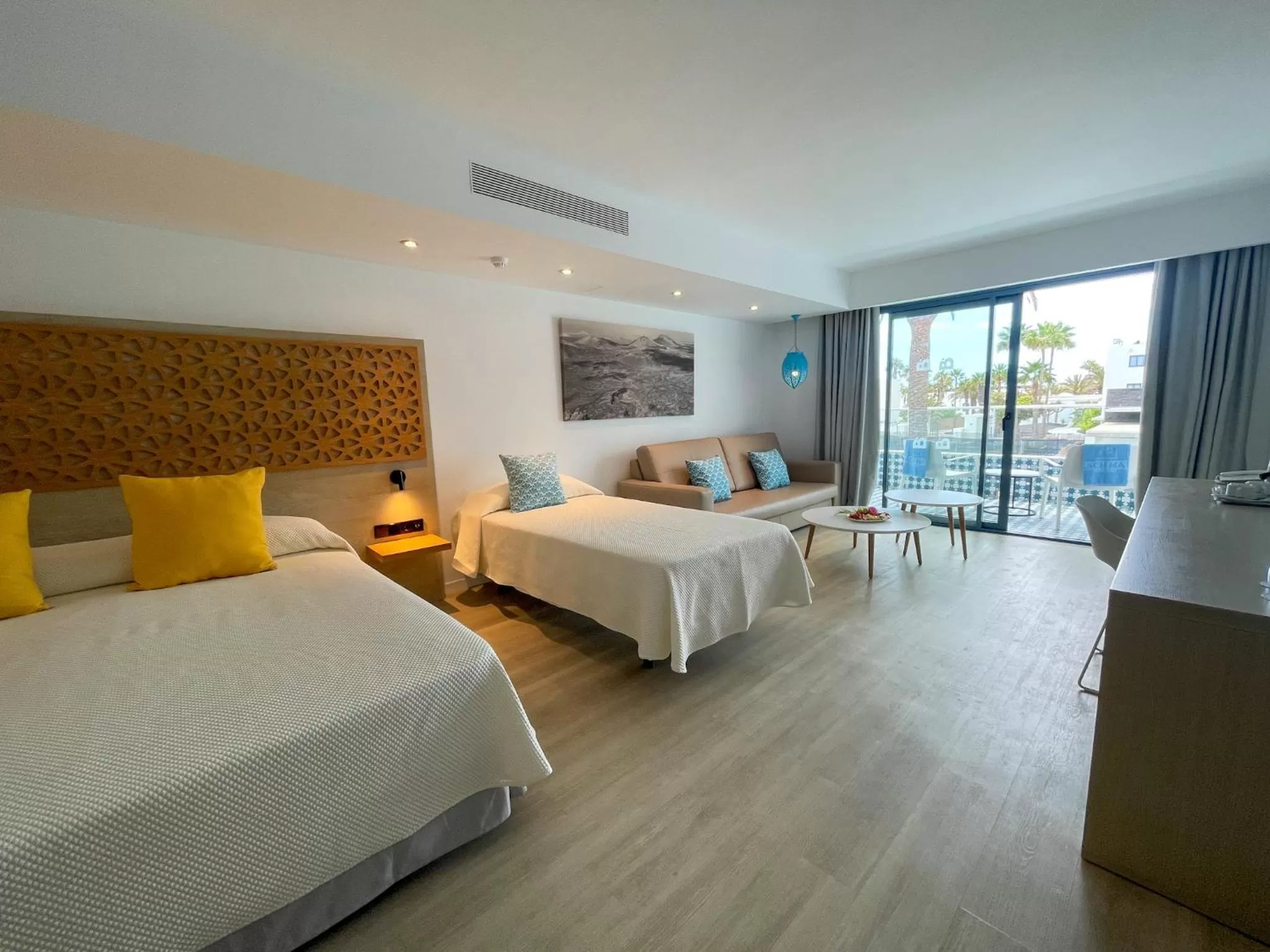 Family Room (1 Adult + 2 Children) in Oasis Lanz Beach Mate