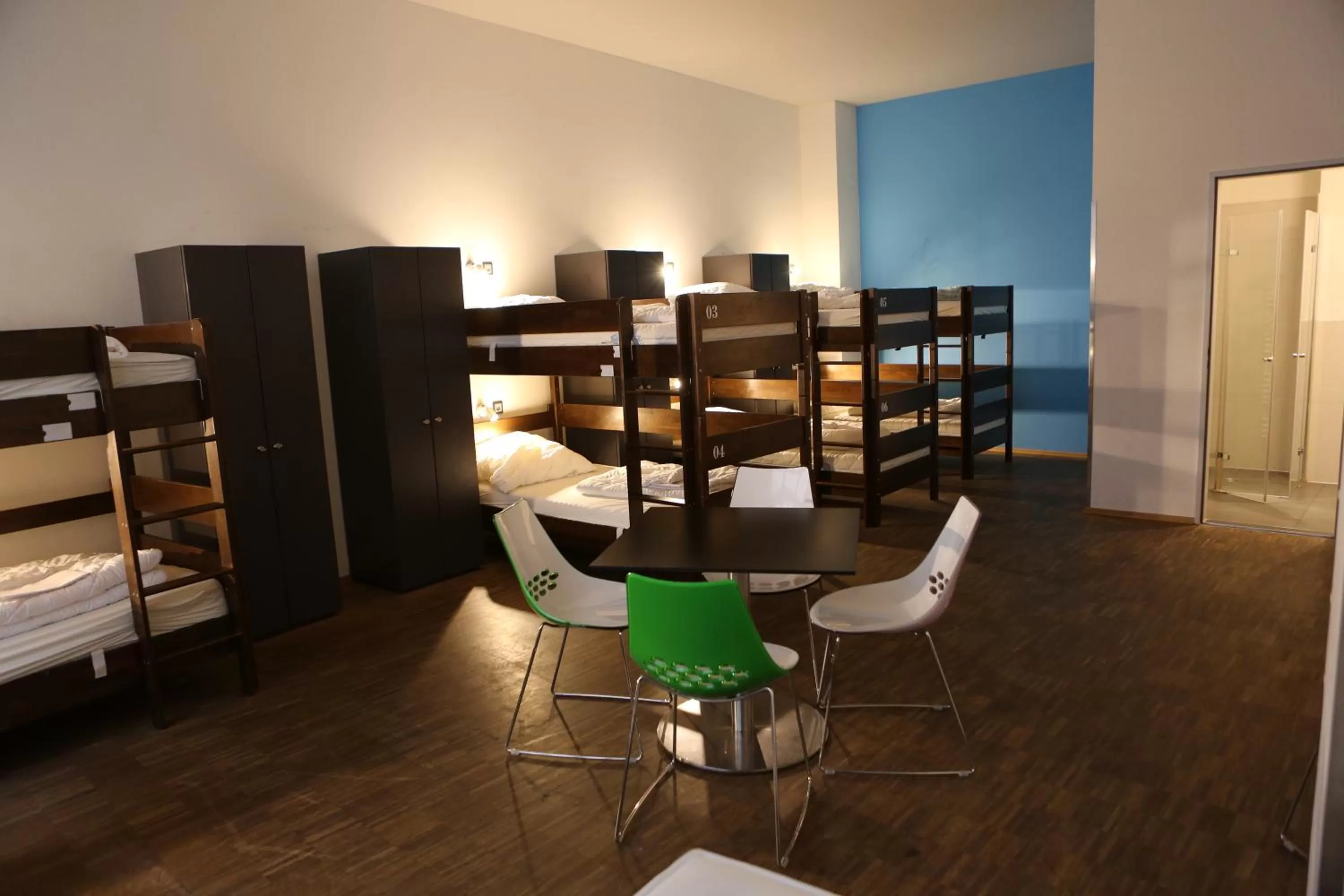 Bed in 6-Bed Mixed Dormitory Room in Five Elements Hostel Leipzig