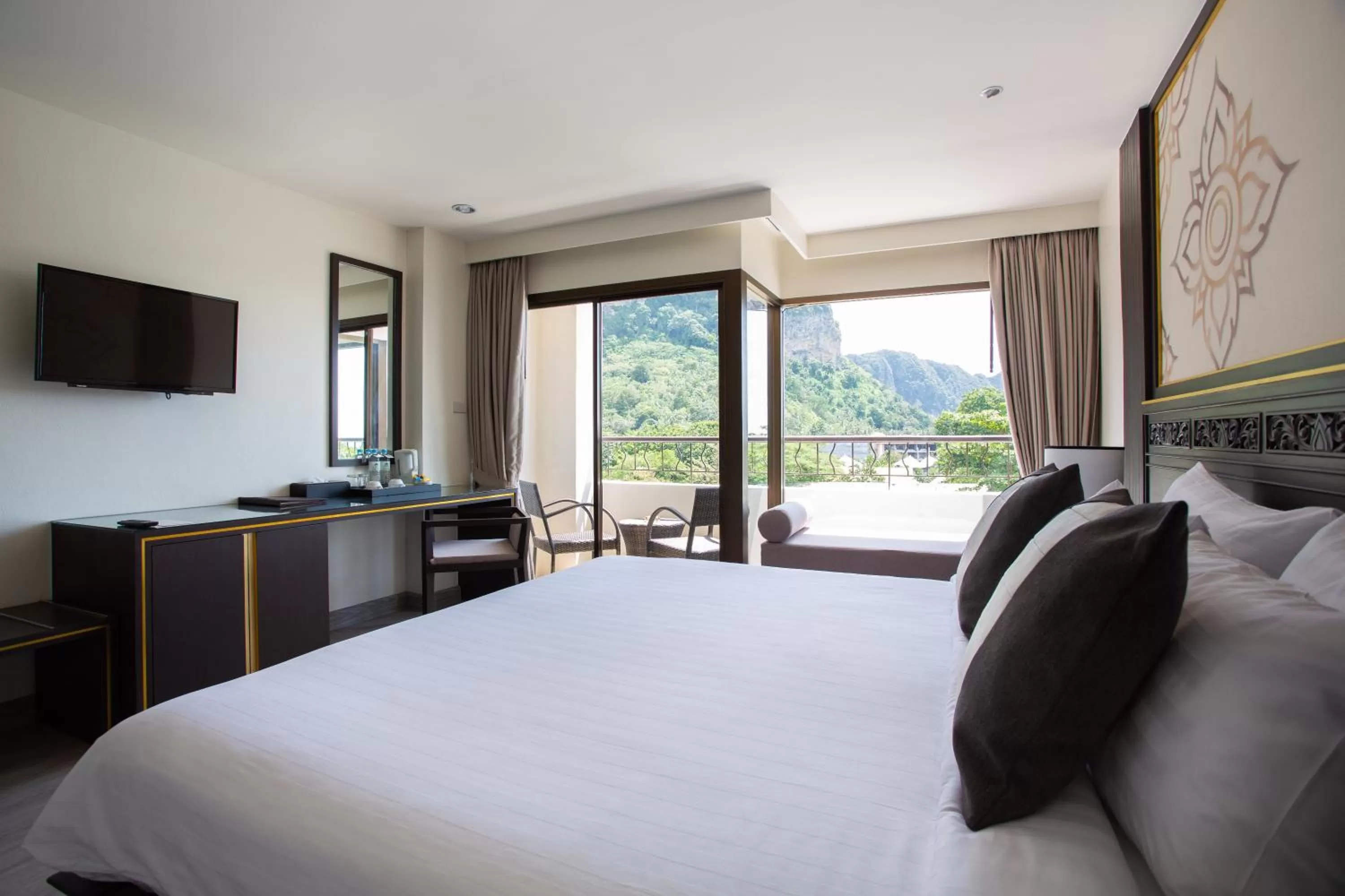 Superior Double or Twin Room with Mountain View in Krabi Heritage Hotel