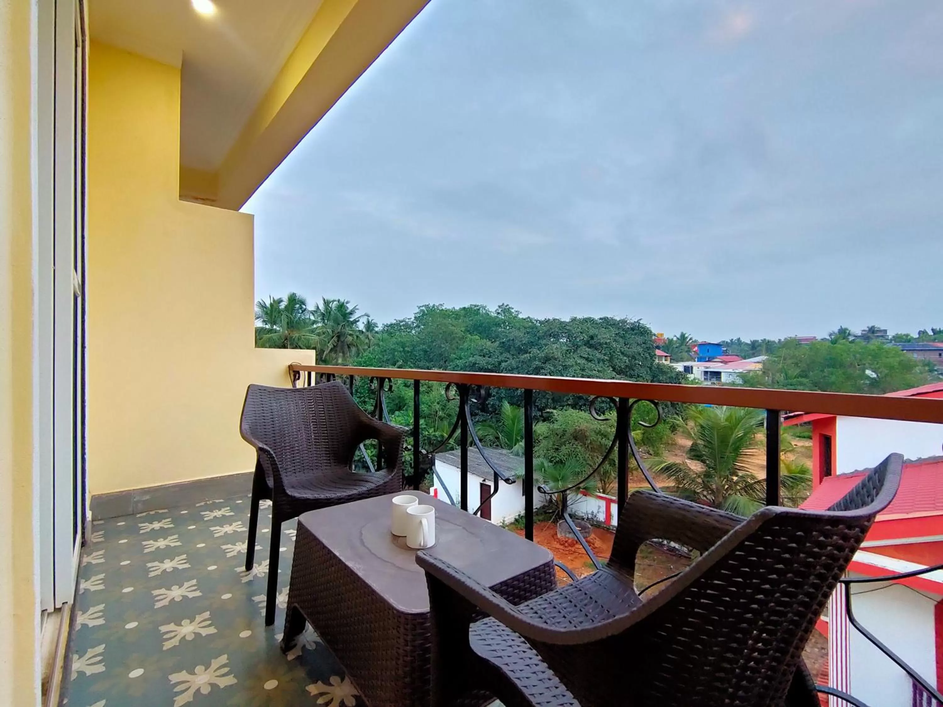 Studio with Balcony - single occupancy in Hotel Baga Pescador