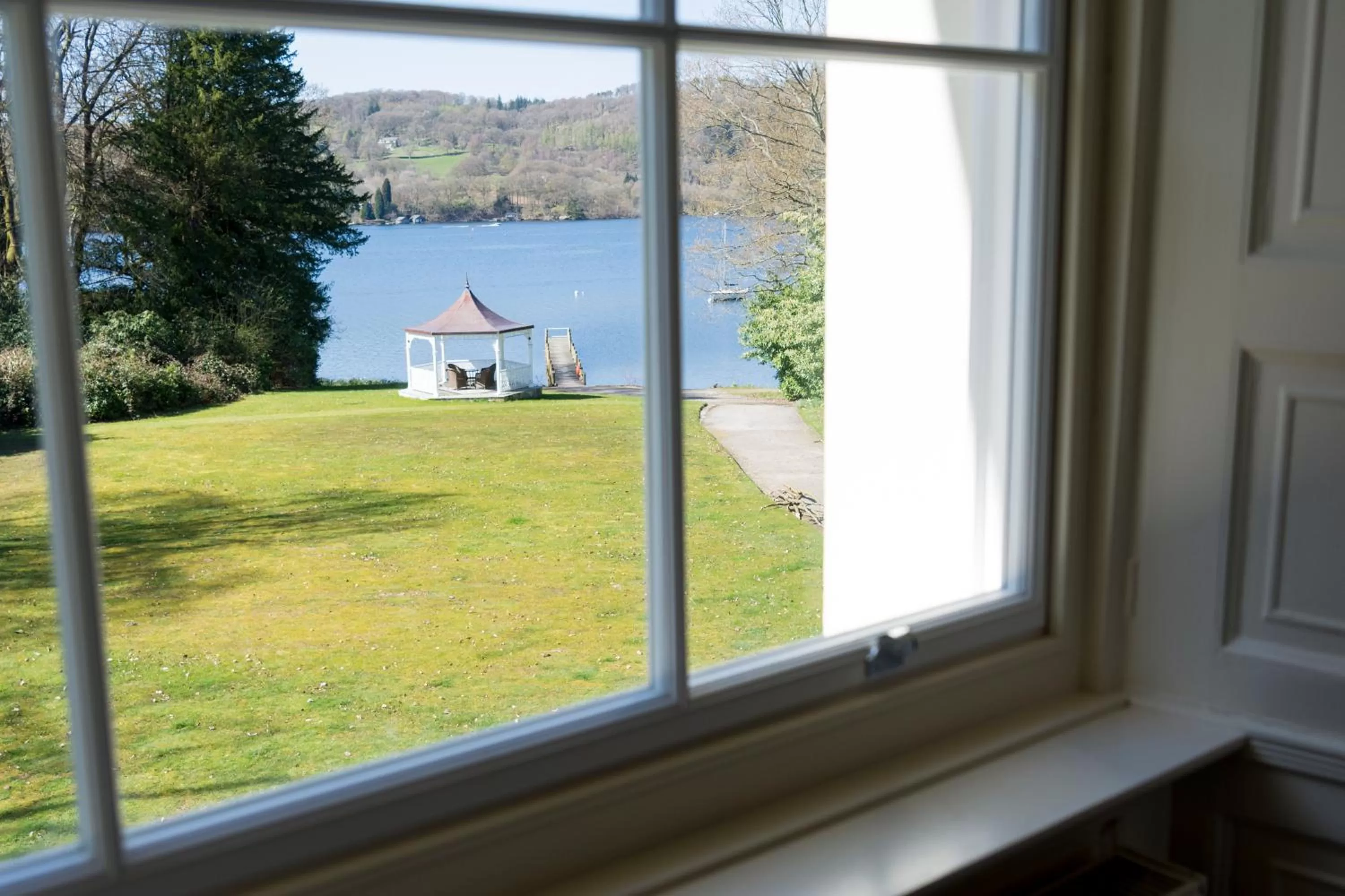 Deluxe Room with Lake View in Storrs Hall Hotel on the shore of Lake Windermere