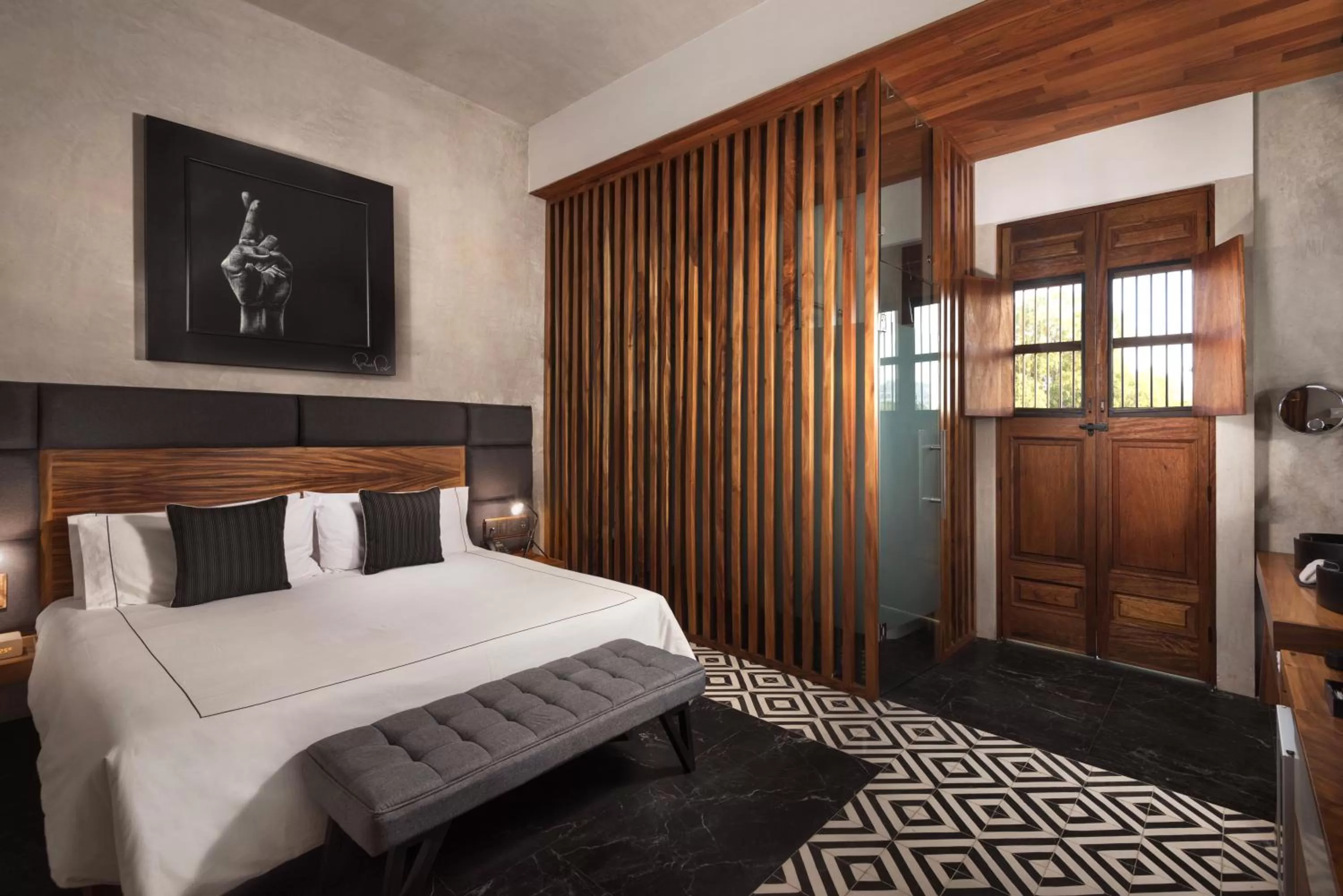 Deluxe  in Diez Diez Collection