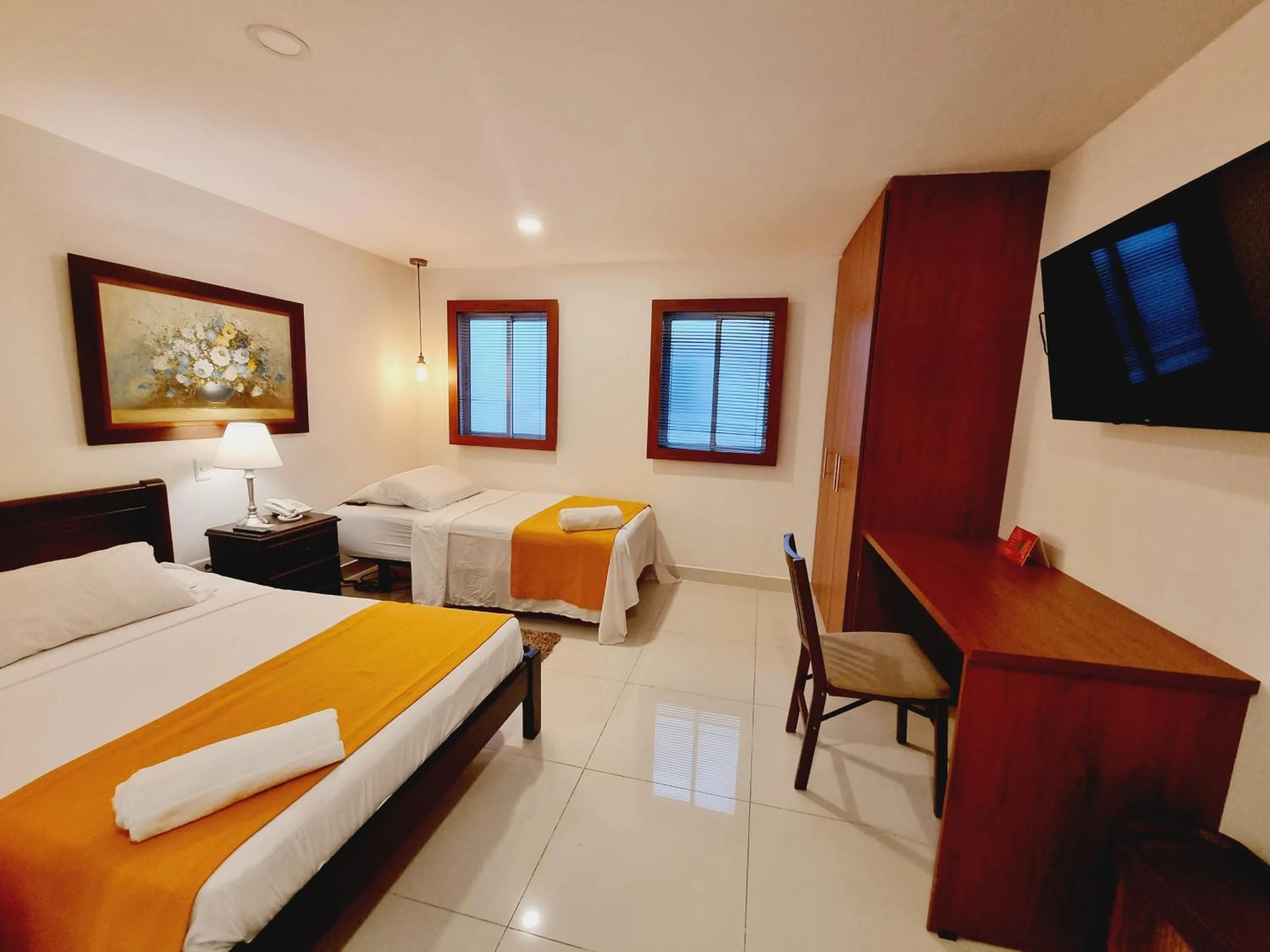Standard Twin Room - single occupancy in Hotel Karlo By GHO Hoteles