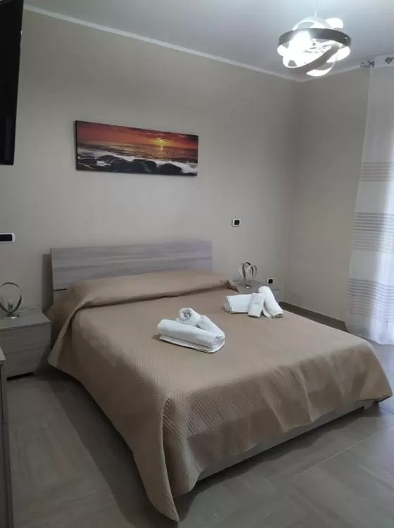 Comfort Triple Room - single occupancy in Caesar's B&B