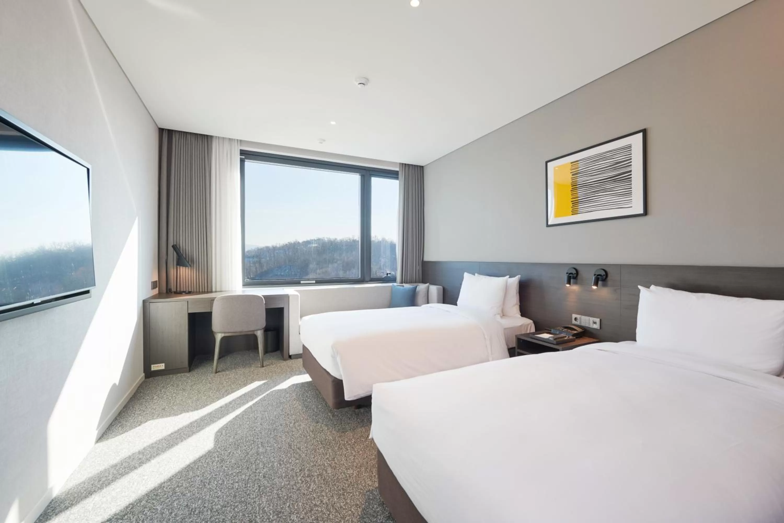Standard Twin Room in Nine Tree by Parnas Seoul Pangyo