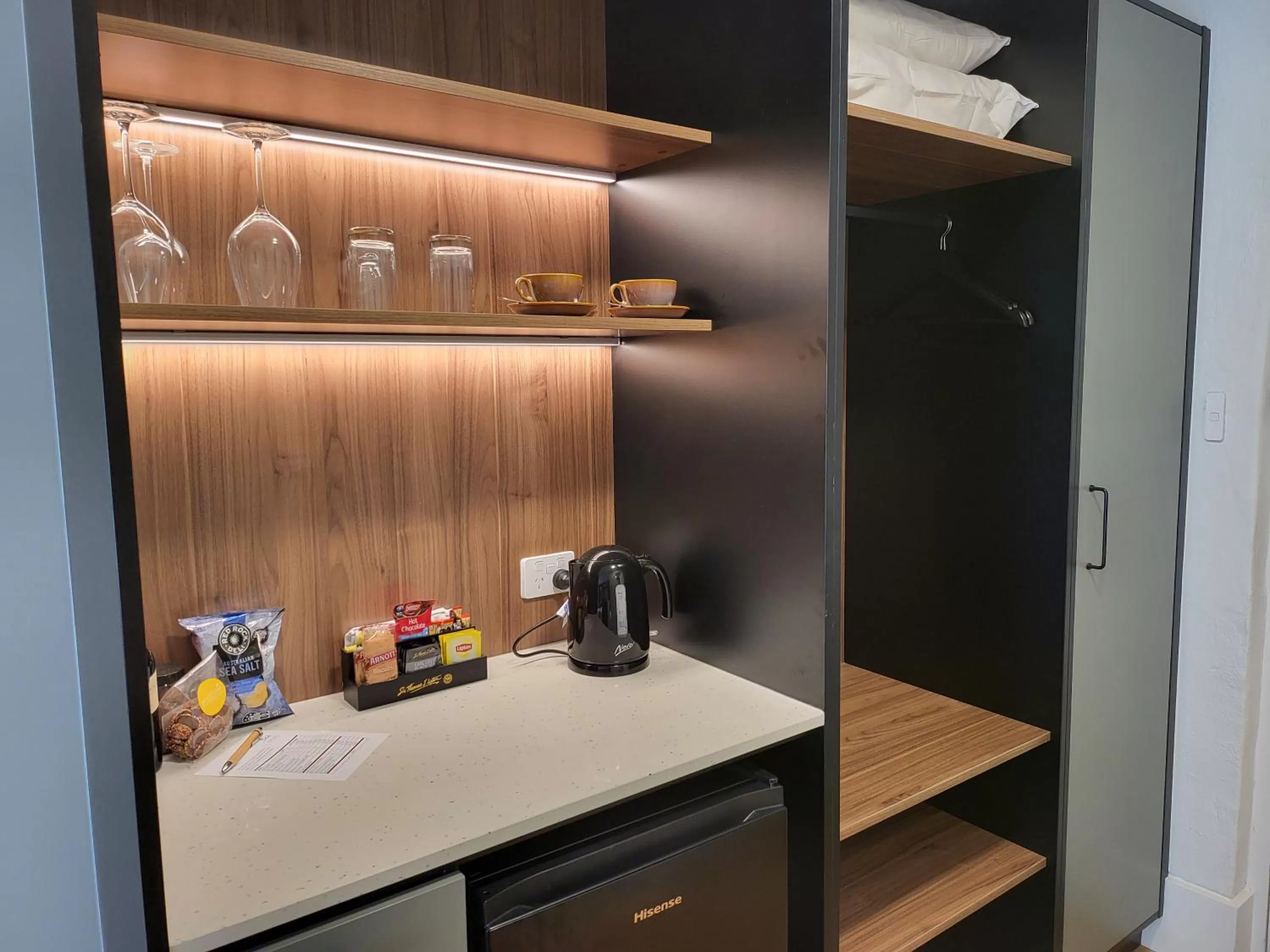 Deluxe Room - single occupancy in Barossa Weintal Hotel