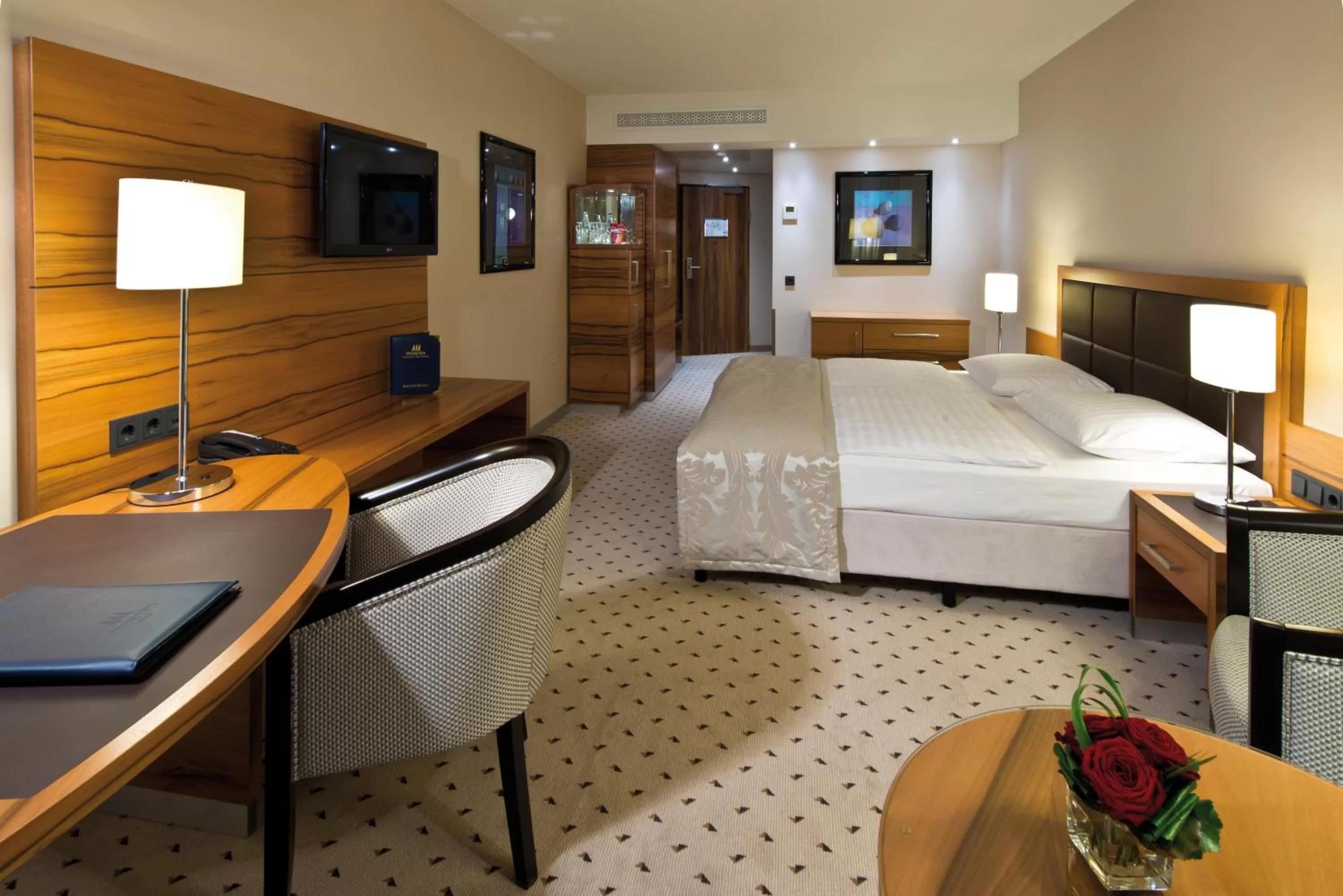 Classic Twin Room in Maritim Hotel Bad Homburg