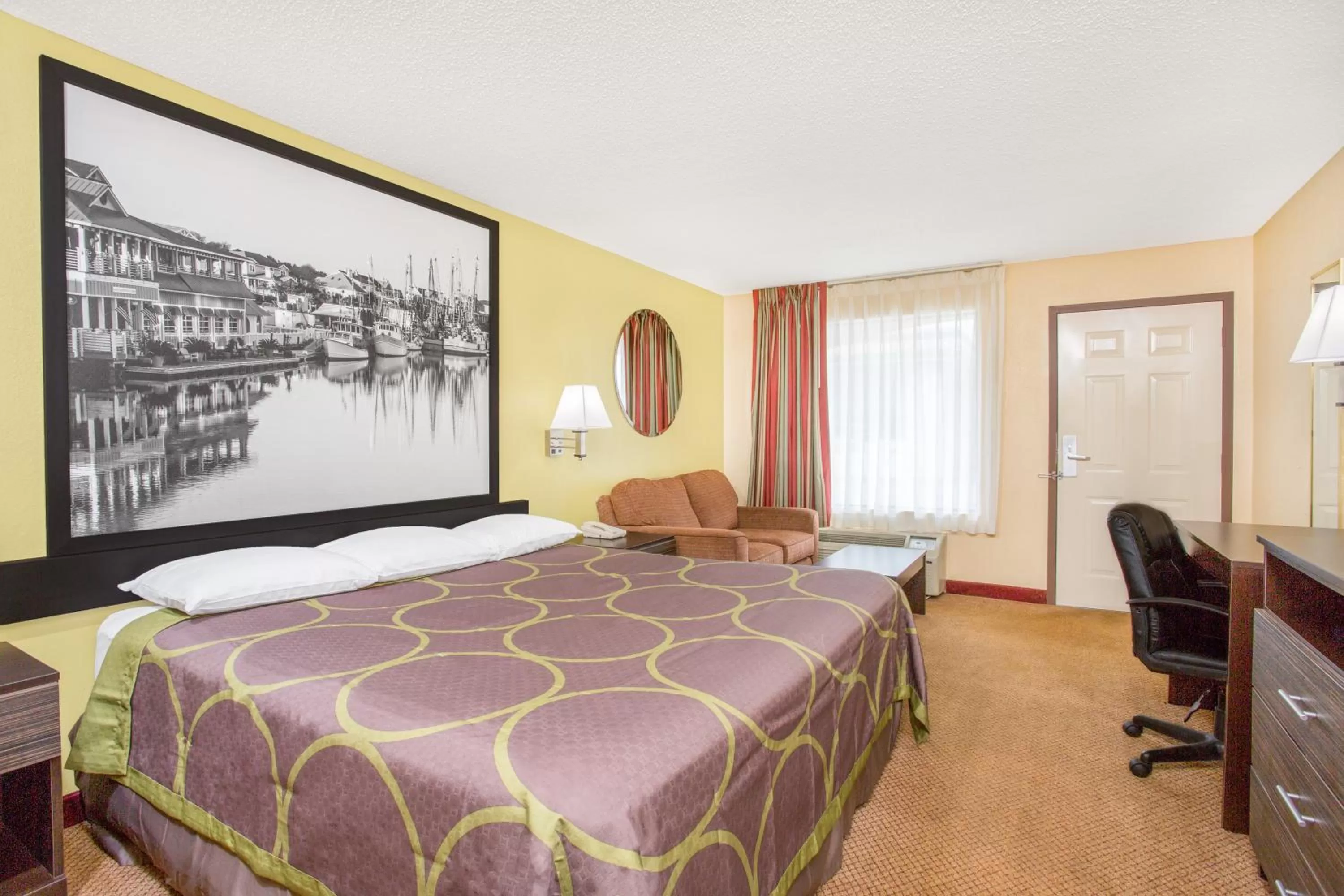 King Room - Mobility Access/Non-Smoking in Super 8 by Wyndham Sumter