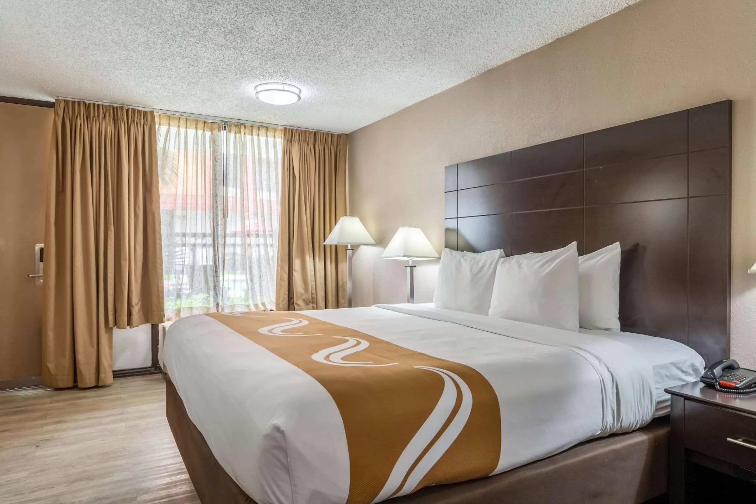 Standard King Room - Mobility Accessible/Non-Smoking in Quality Inn Pasadena Houston