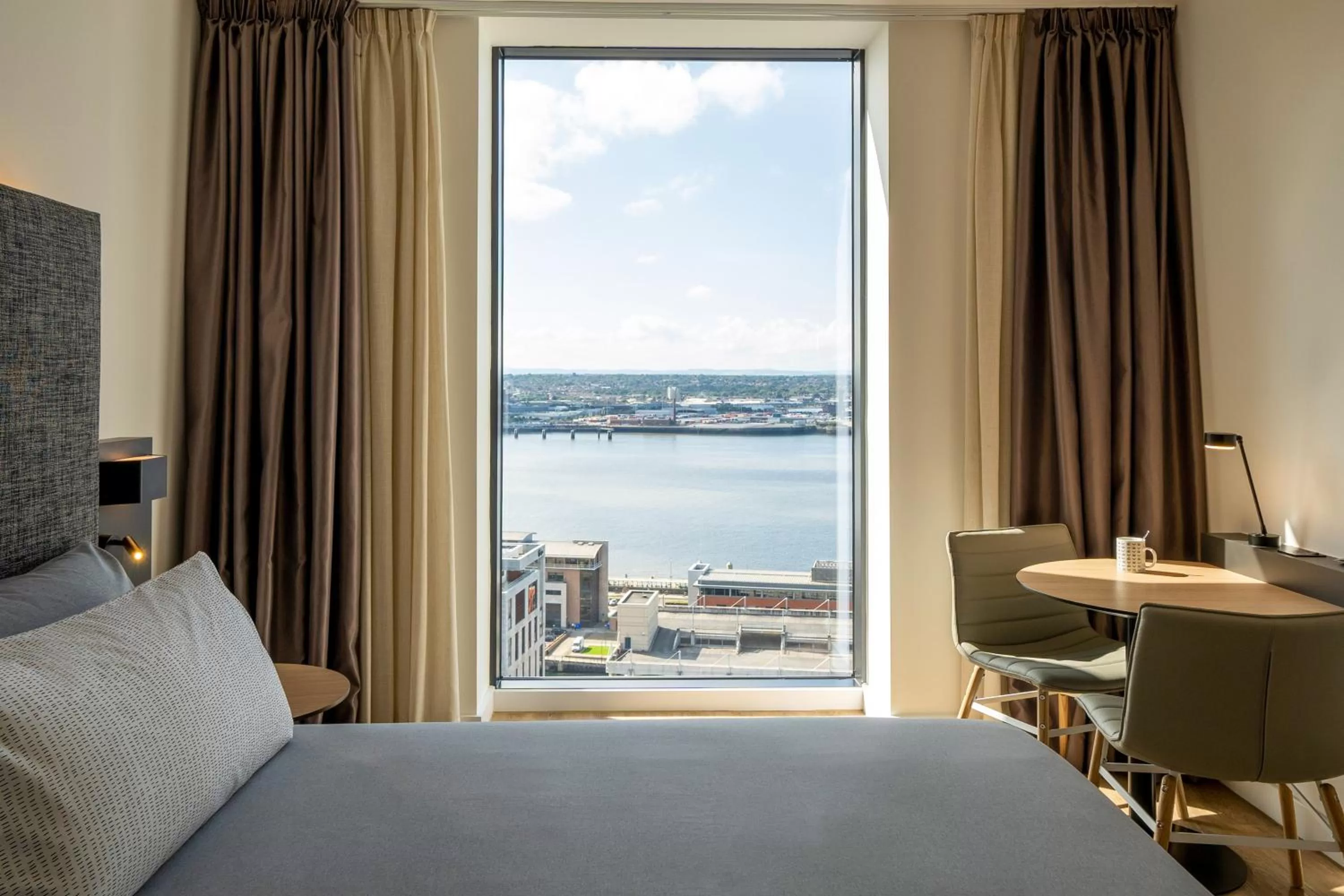 Innside Room with River View in INNSiDE by Meliá Liverpool