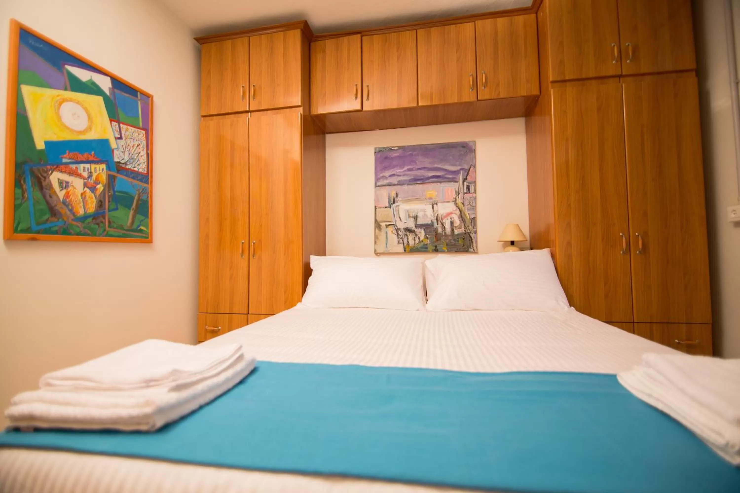 Double Room with Balcony - single occupancy in B&B Artistic Tirana