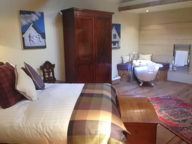 Superior King Room in The Cross Keys