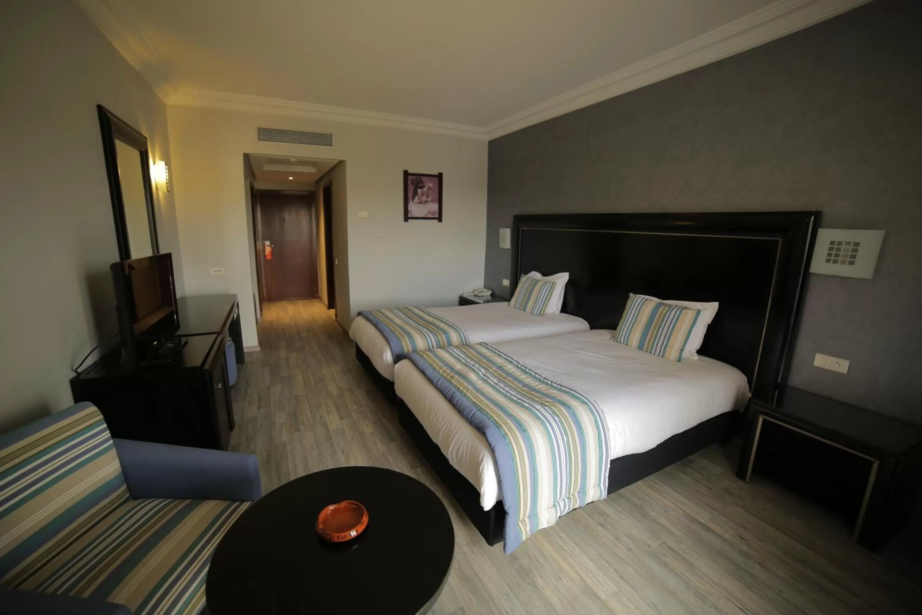 Standard Double Room in Hotel Suisse