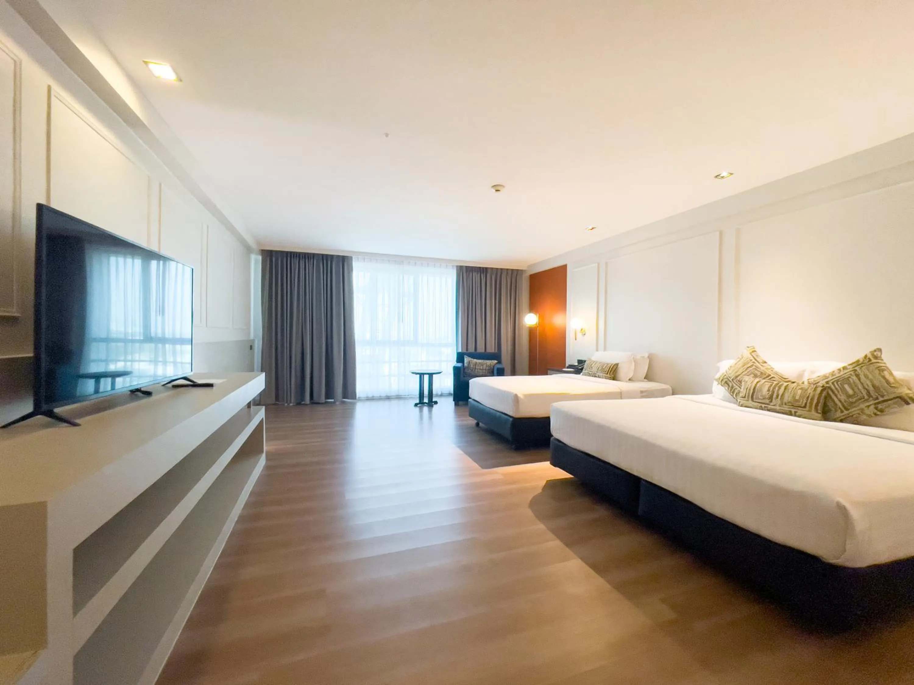 View (from property/room), Bed in A-ONE Bangkok Hotel