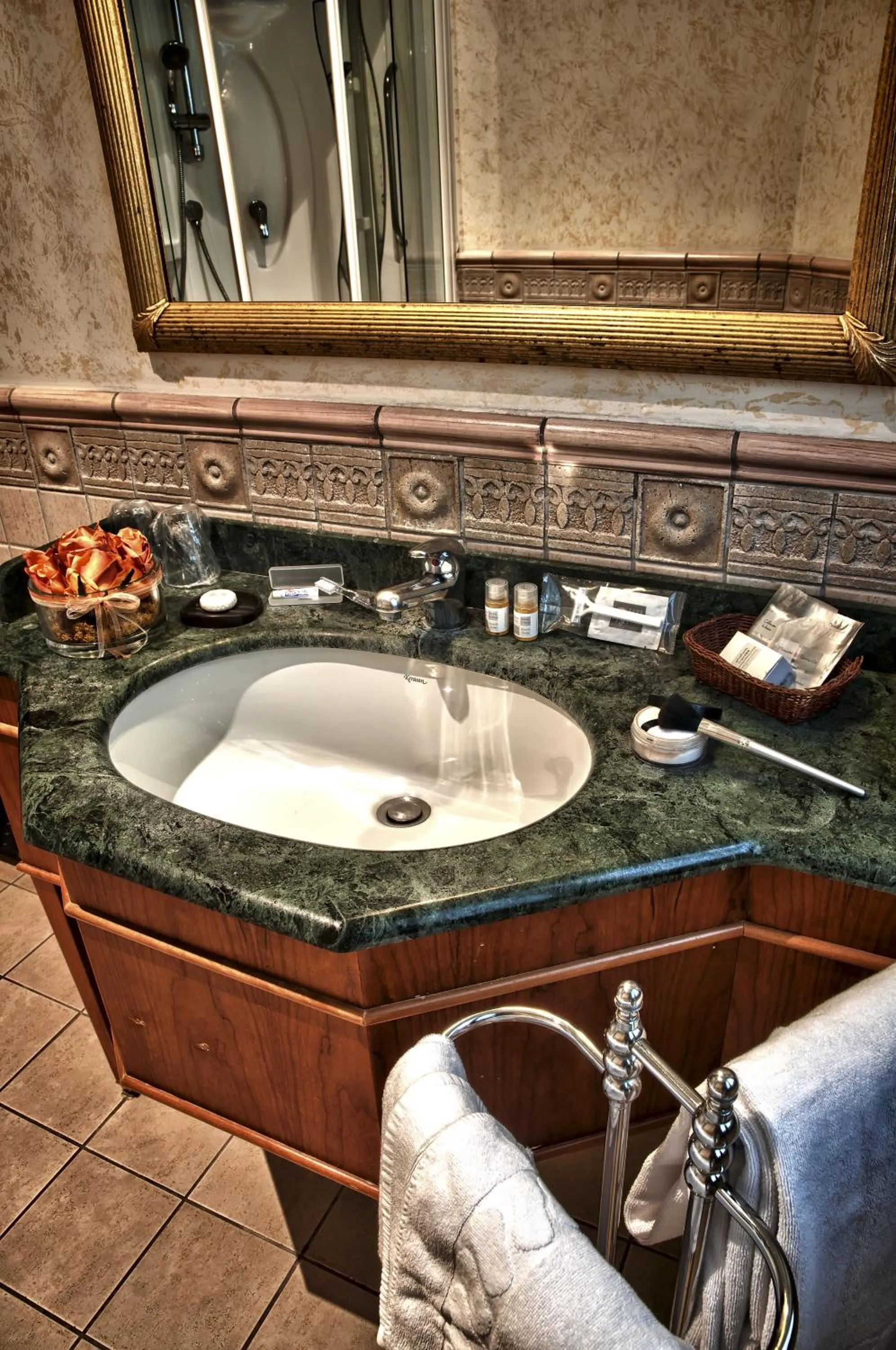 Superior Triple Room in Hotel Cilicia