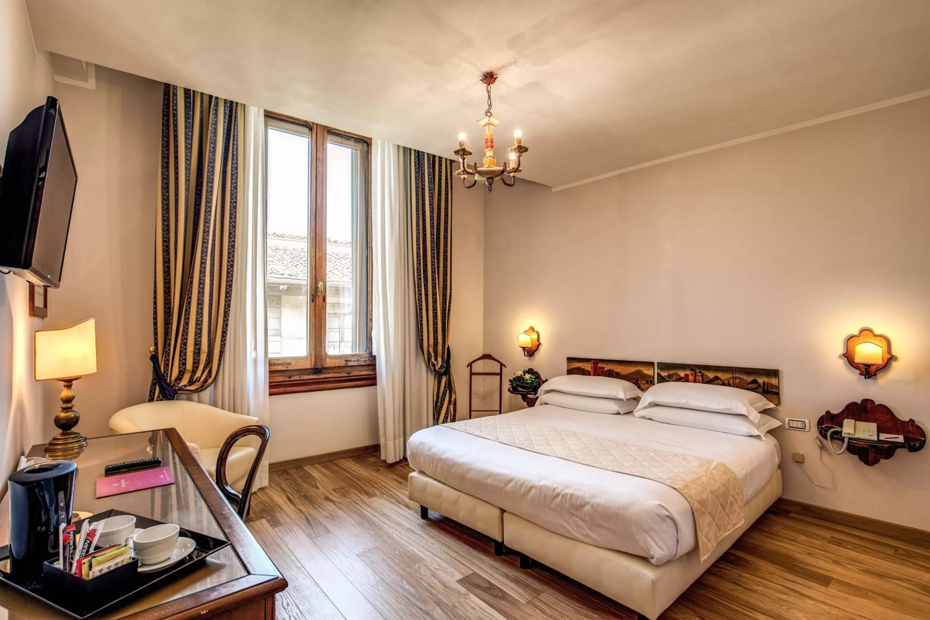 Double Room - single occupancy in Hotel Croce Di Malta