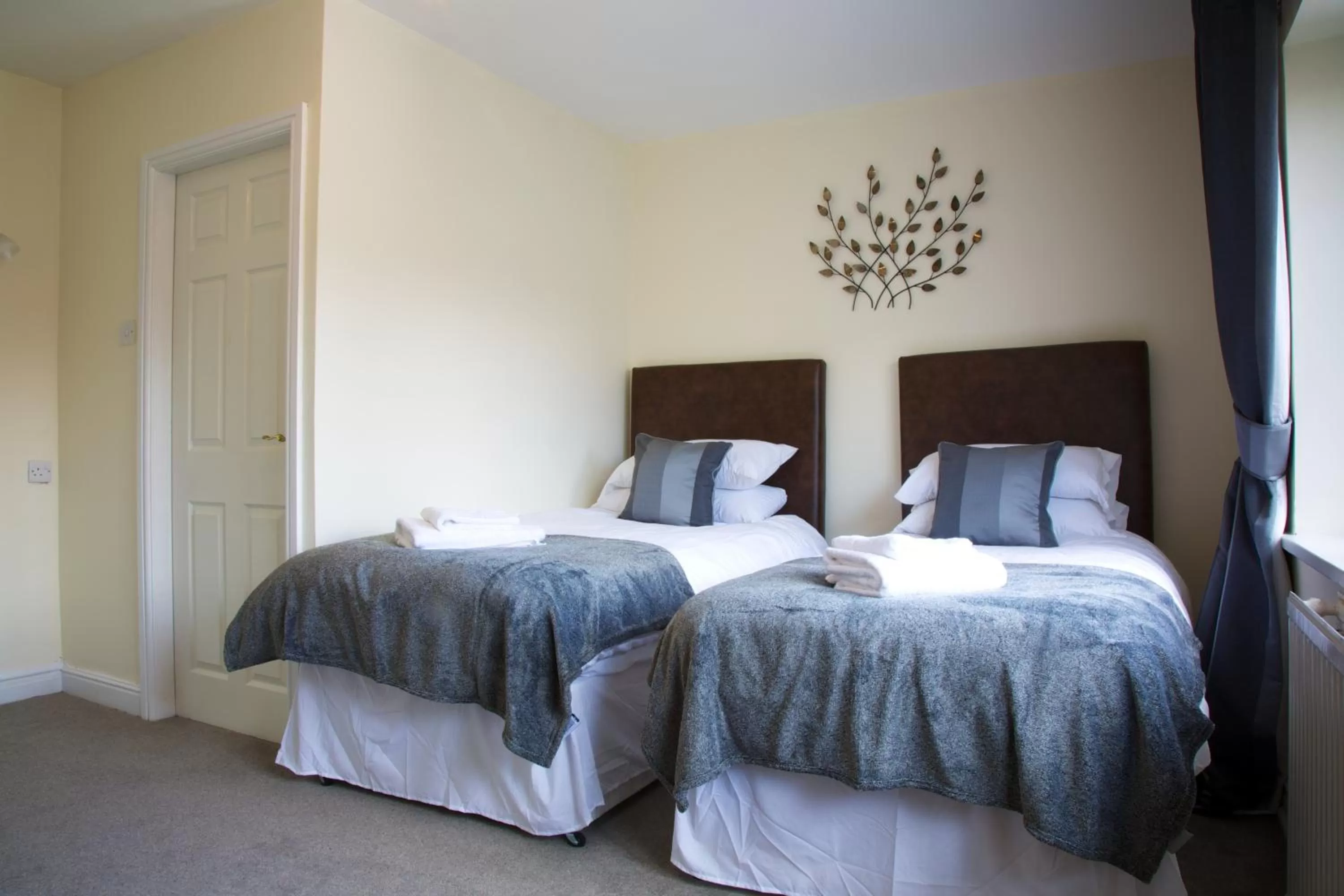 Double or Twin Room in The George Carvery & Hotel