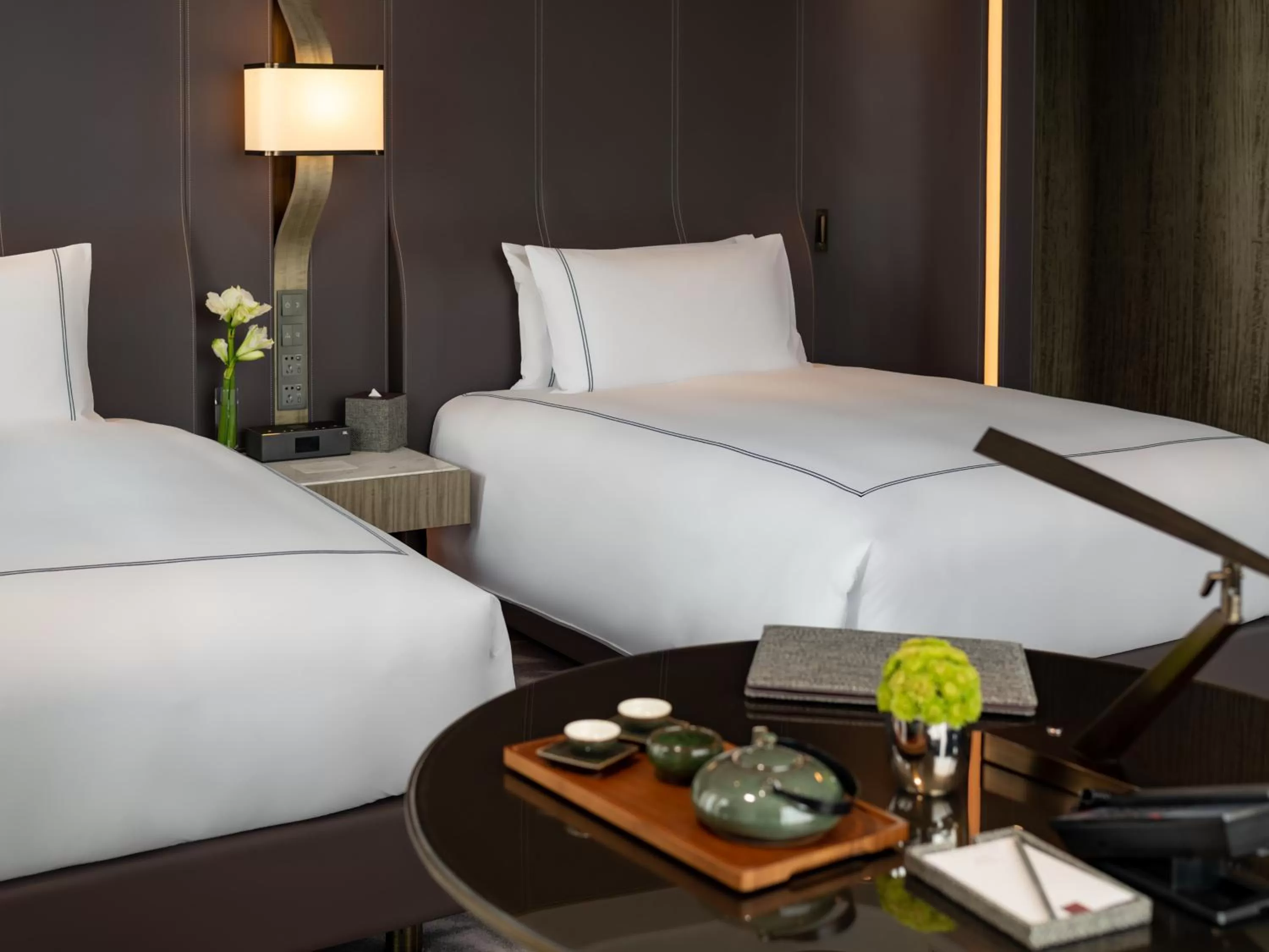 Premium Twin Room in Conrad Hangzhou