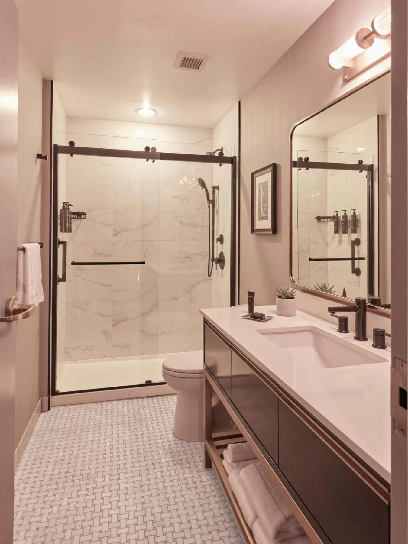 Premier Double Queen  in The Dagny Boston