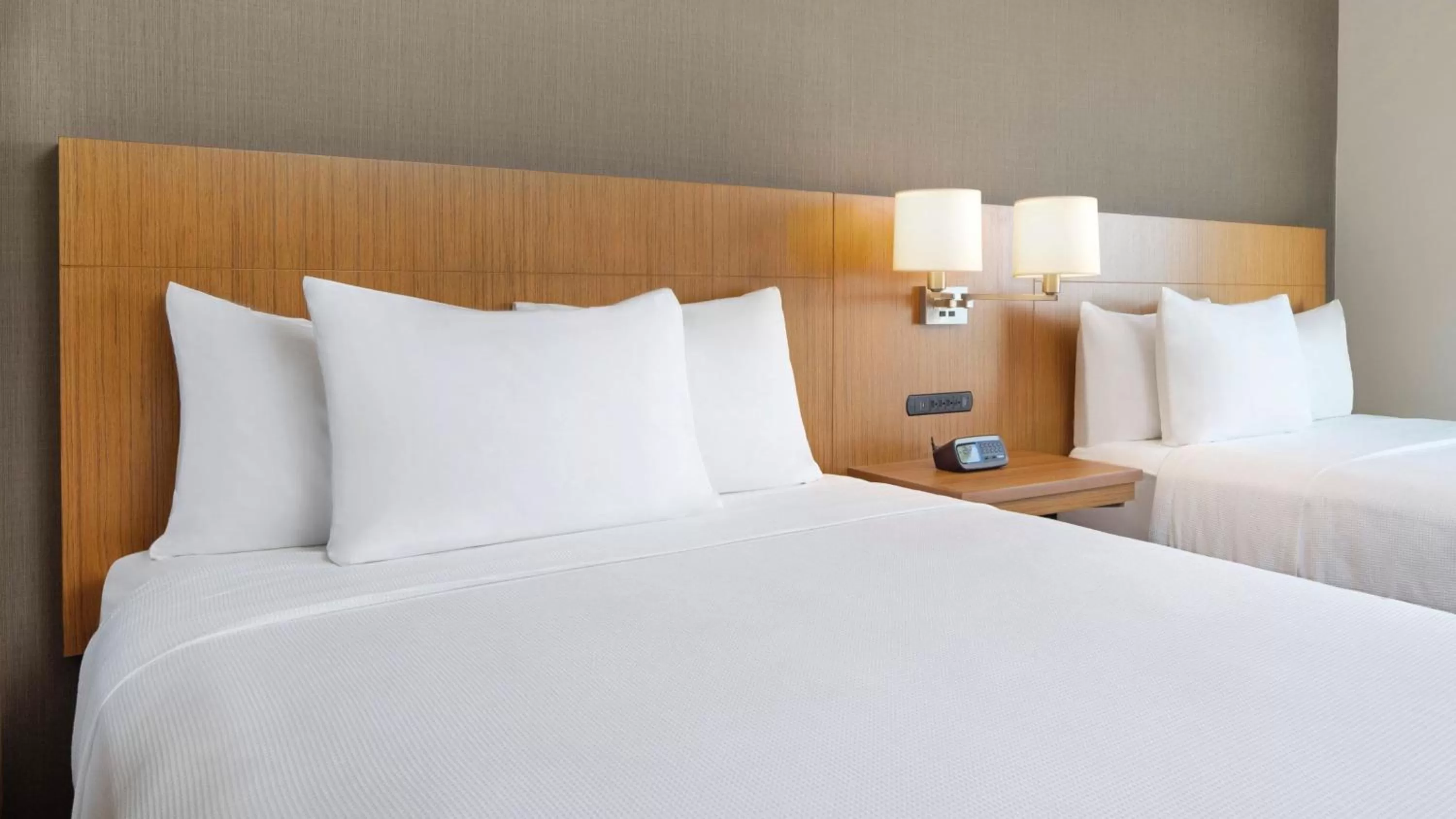 Queen Room with Two Queen Beds and View in Hyatt Place Jacksonville St. Johns Town Center