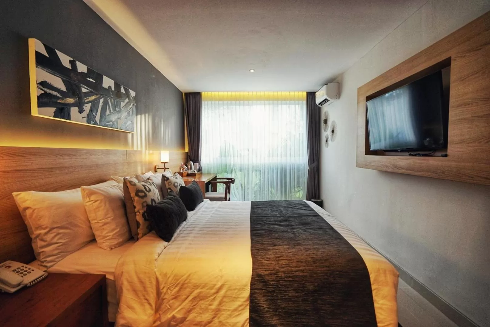 Superior Twin Room in The Cakra Hotel
