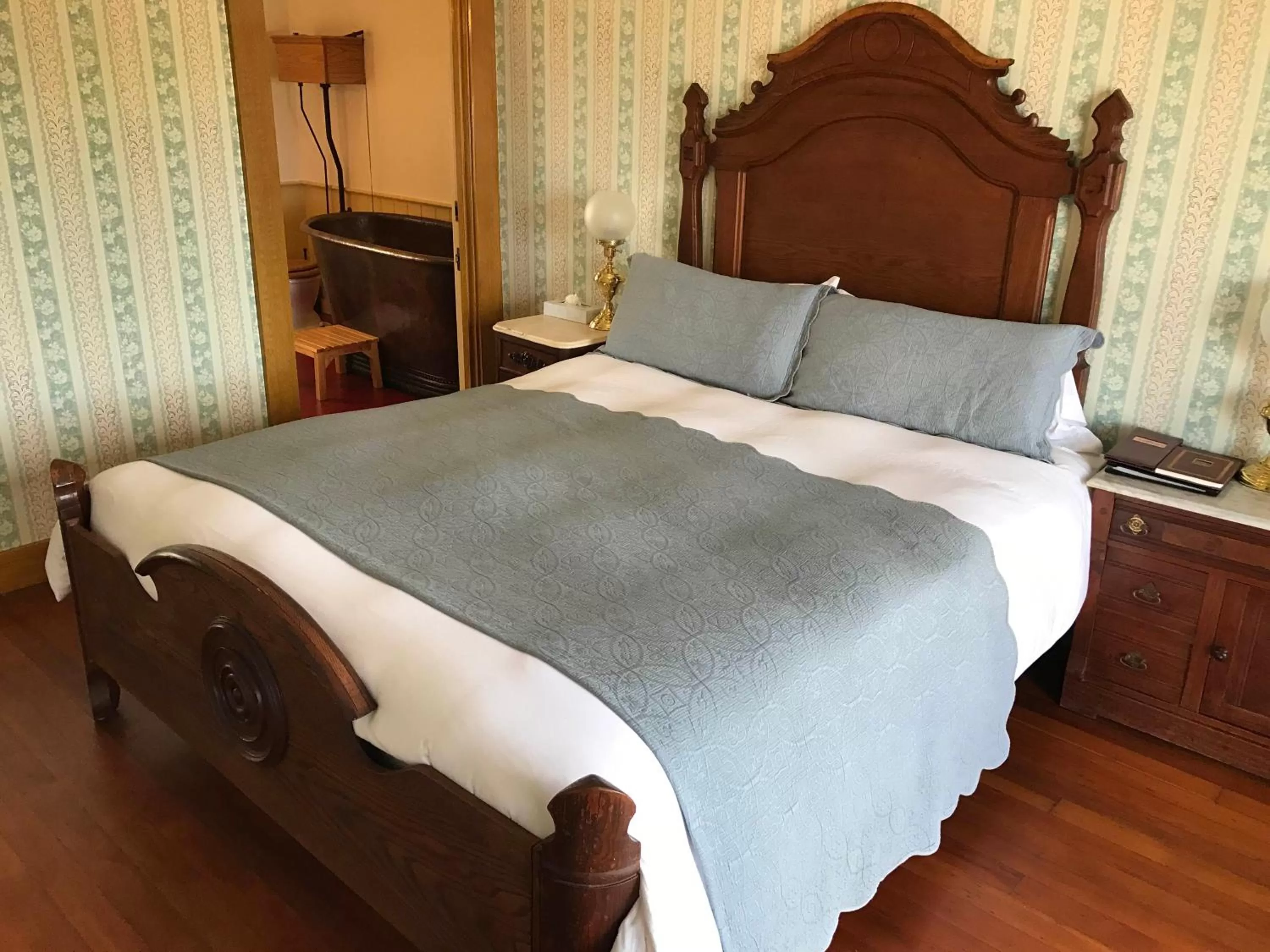 Two-Bedroom Suite in Cosmopolitan Hotel