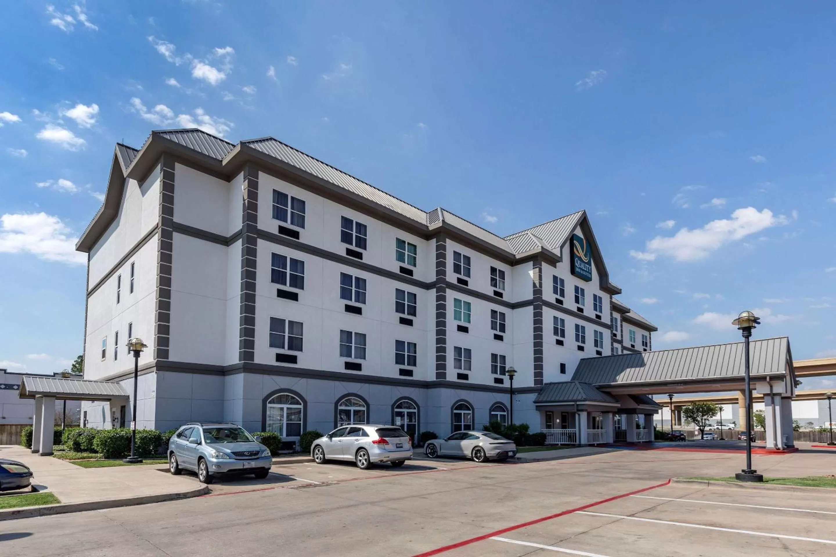 Quality Inn & Suites I-35 E-Walnut Hill