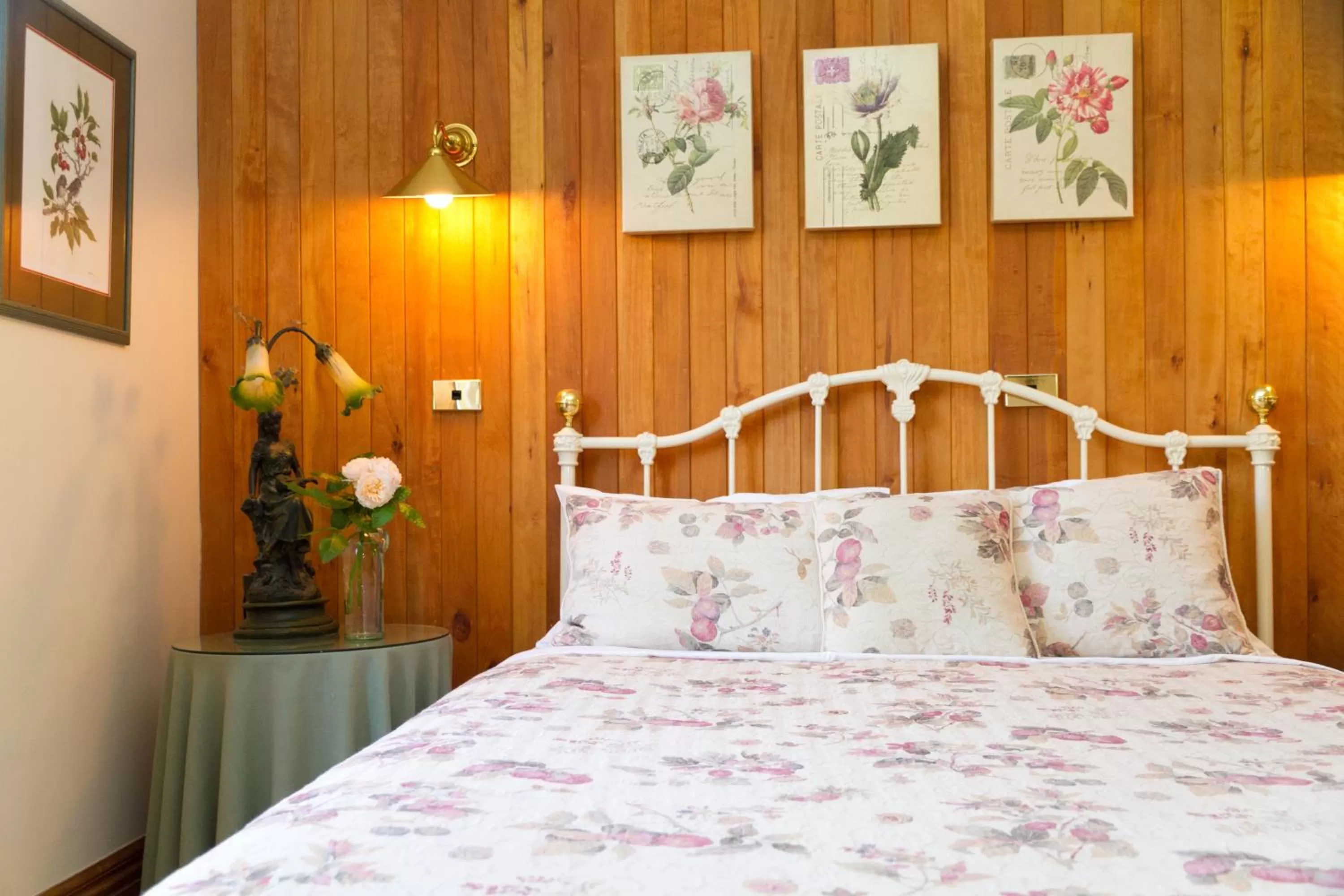 Standard Double or Twin Room in Cambria House