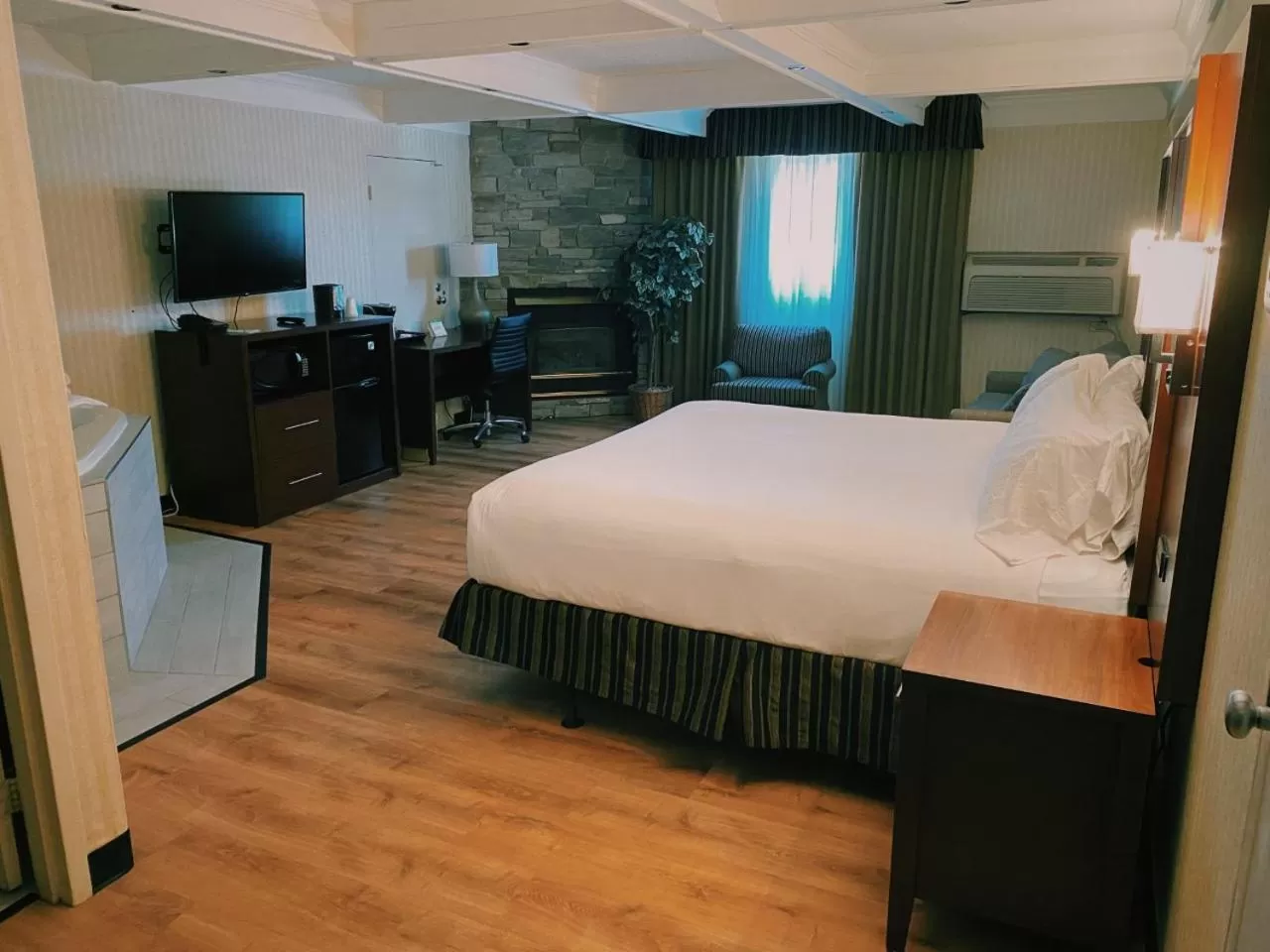 Suite with Sofa Bed in Wyndham Garden Warsaw