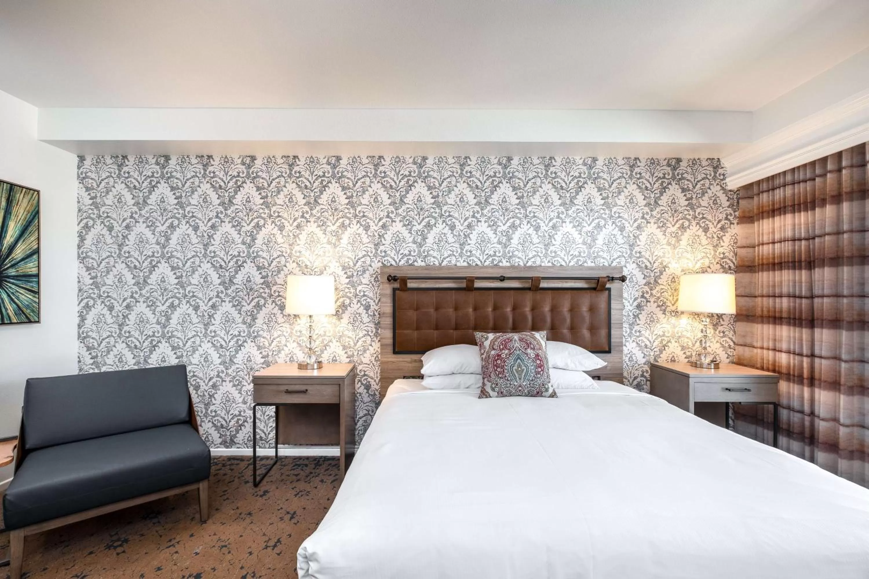 Standard King Room in The Cassara Carlsbad, Tapestry Collection By Hilton