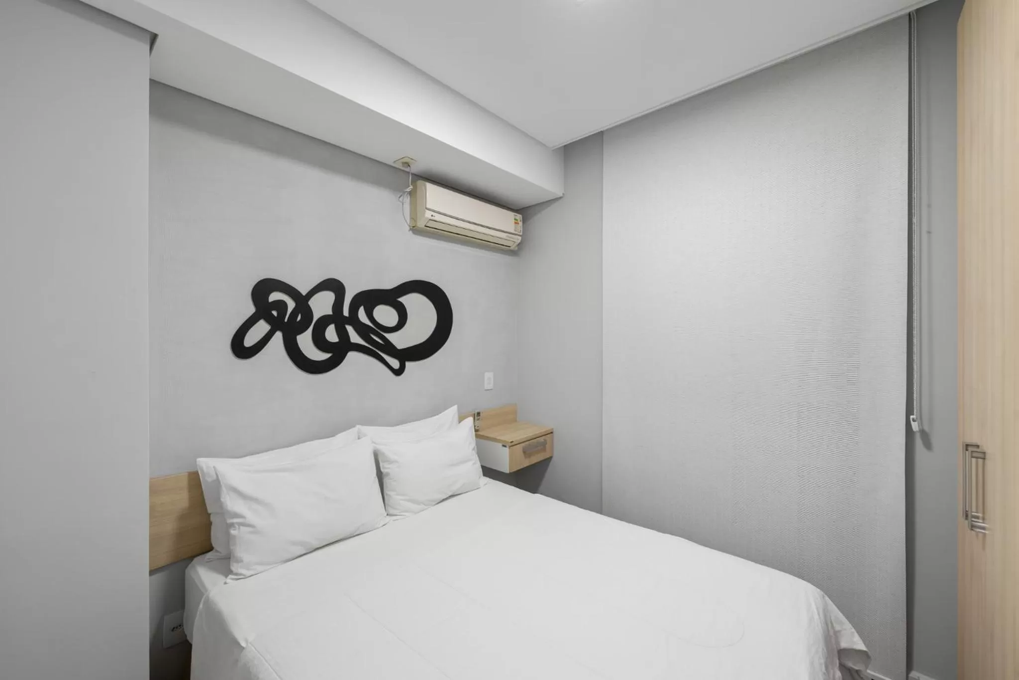 Double Room with Pool View in Higienópolis The Standard Residence