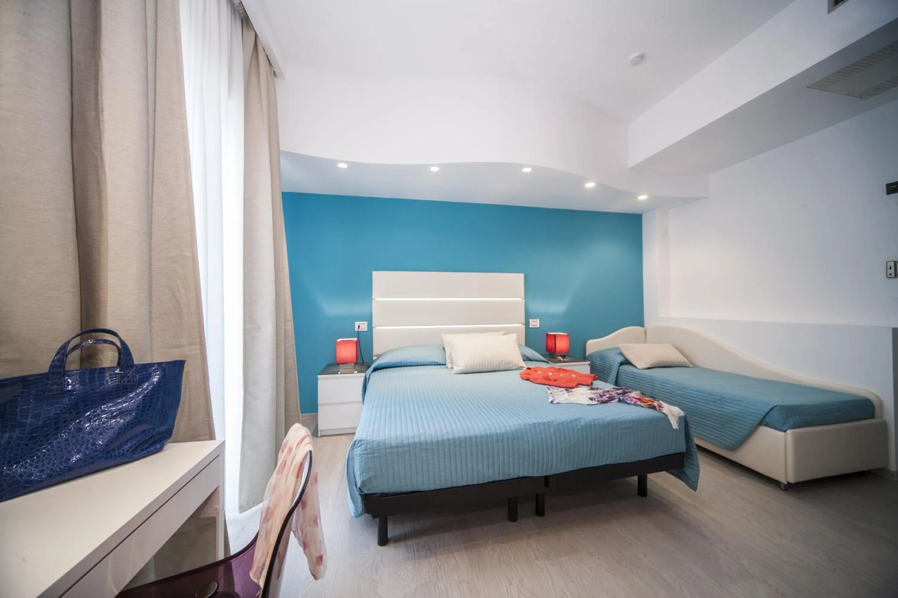 Superior Triple Room in Hotel Levante