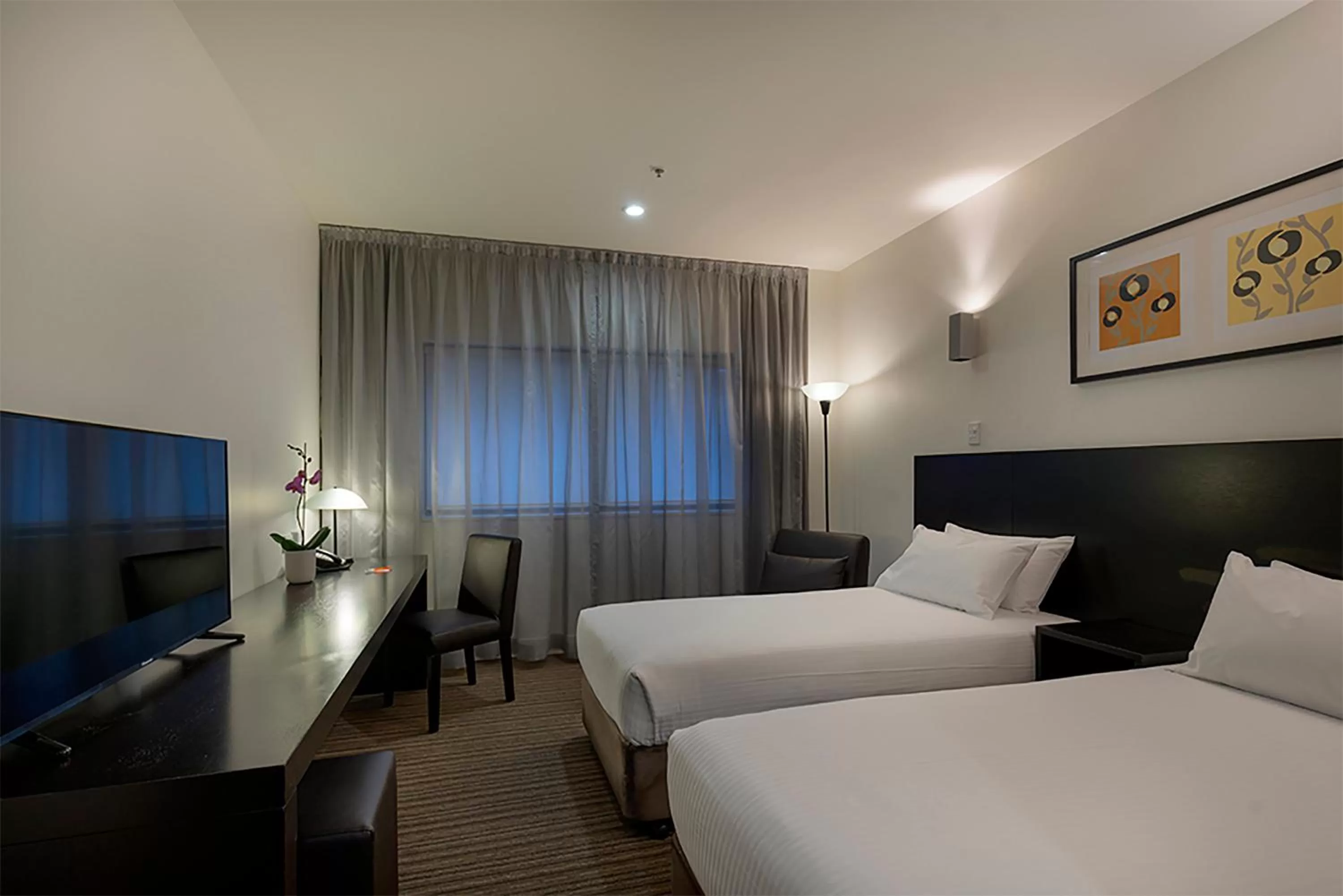 Deluxe Twin Room in Causeway 353 Hotel